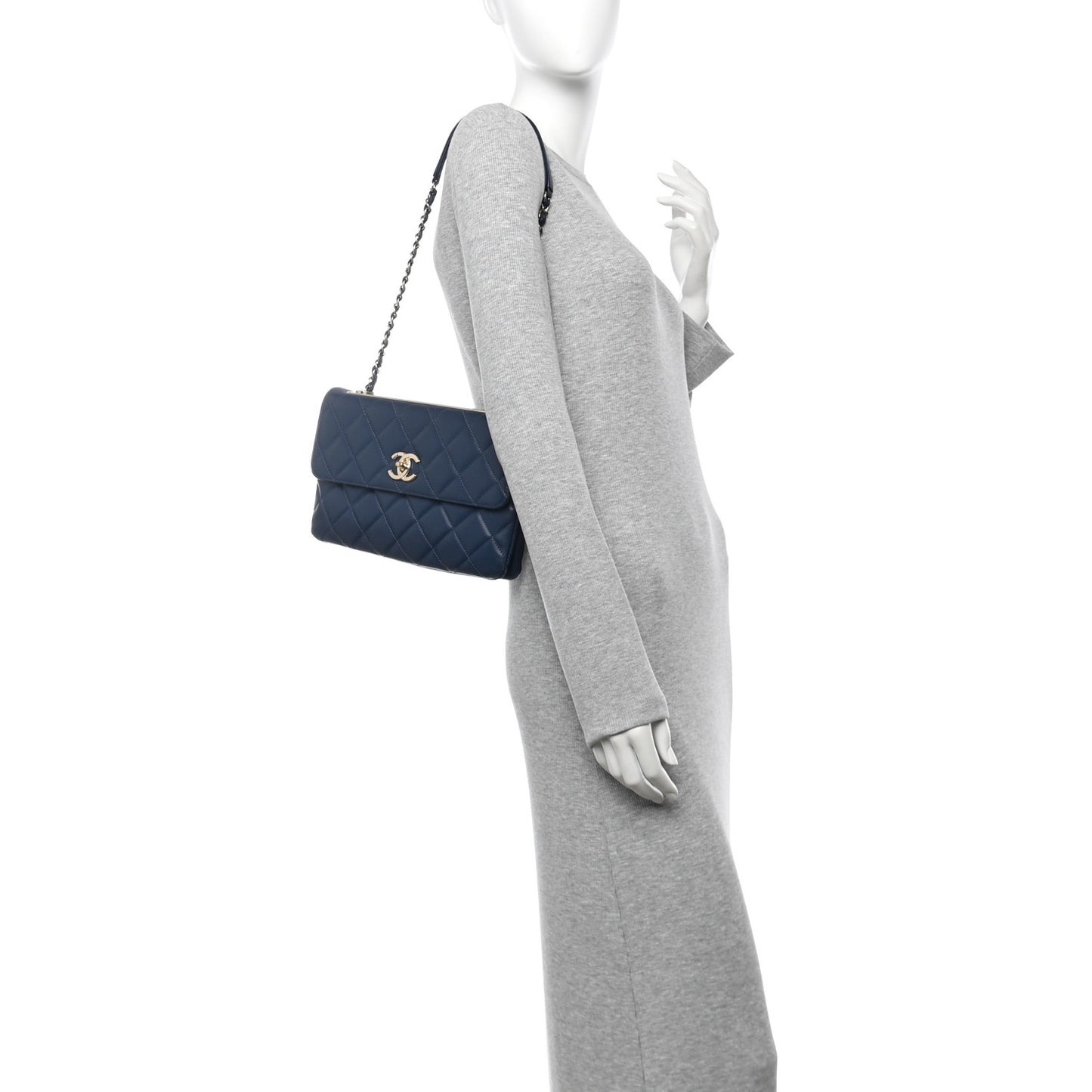 Lambskin Quilted Medium Trendy CC Flap Navy Blue