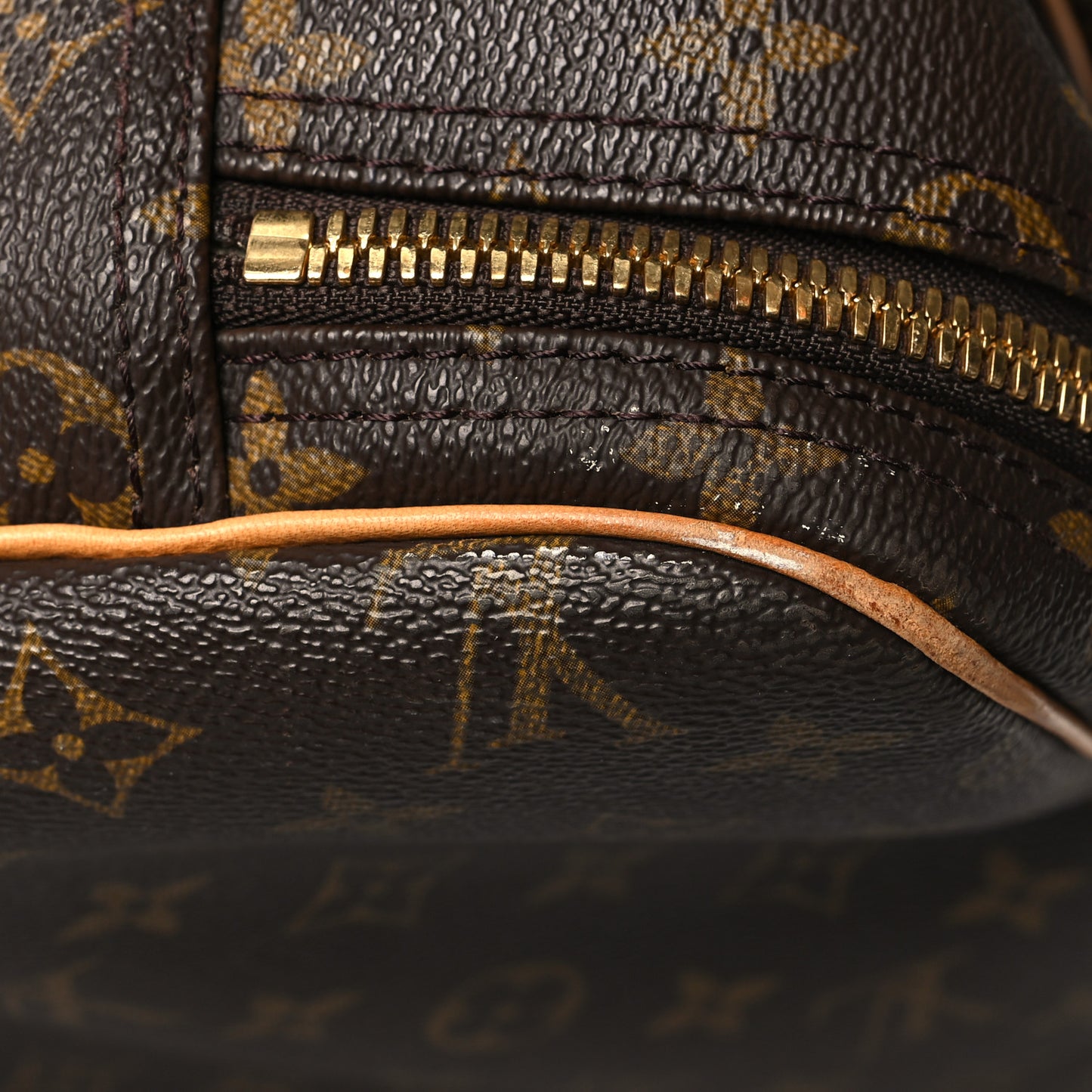 Monogram Alize 2 Compartment Luggage Travel Bag