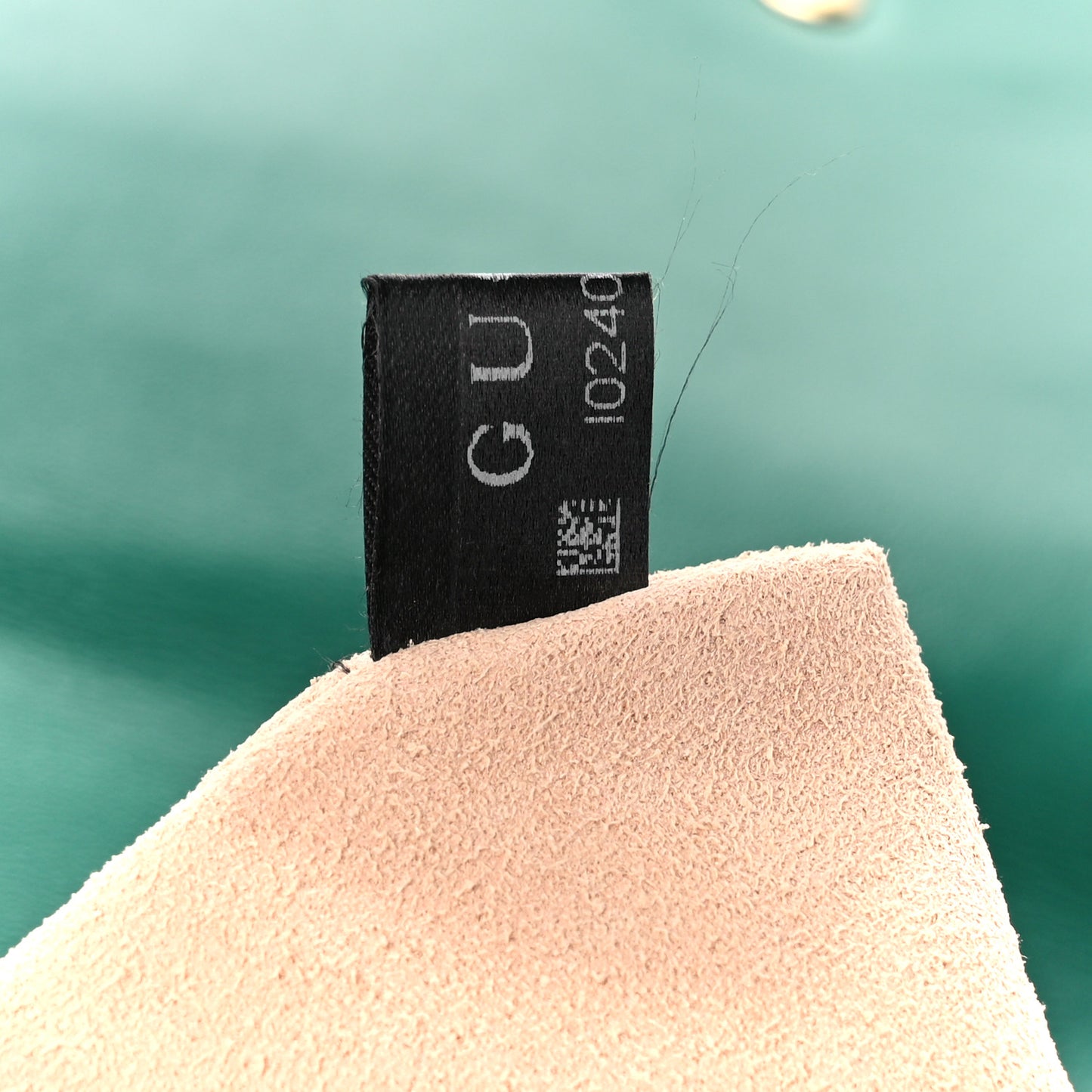 Calfskin Matelasse Medium GG Marmont Shoulder Bag Emerald Green