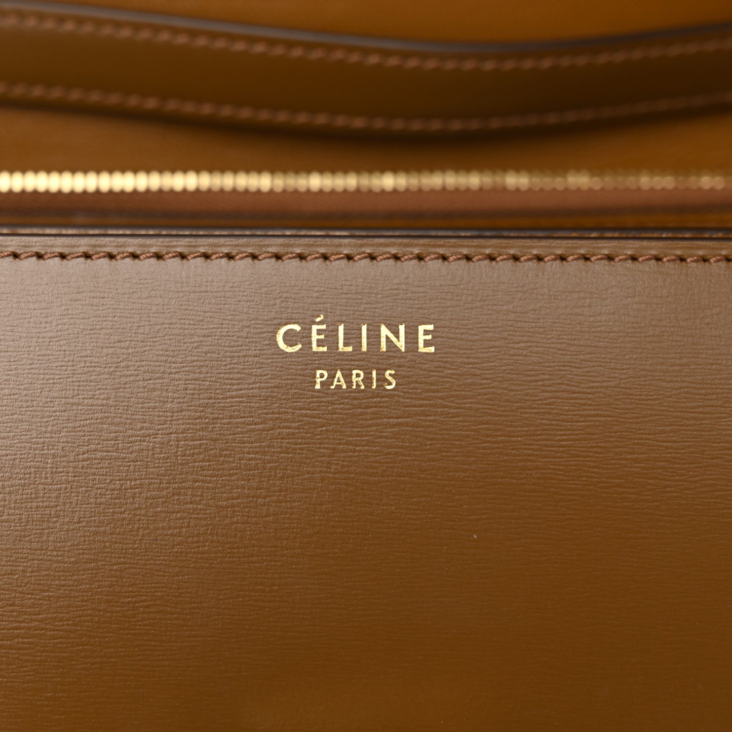 Box Calfskin Medium Classic Box Flap Bag Camel
