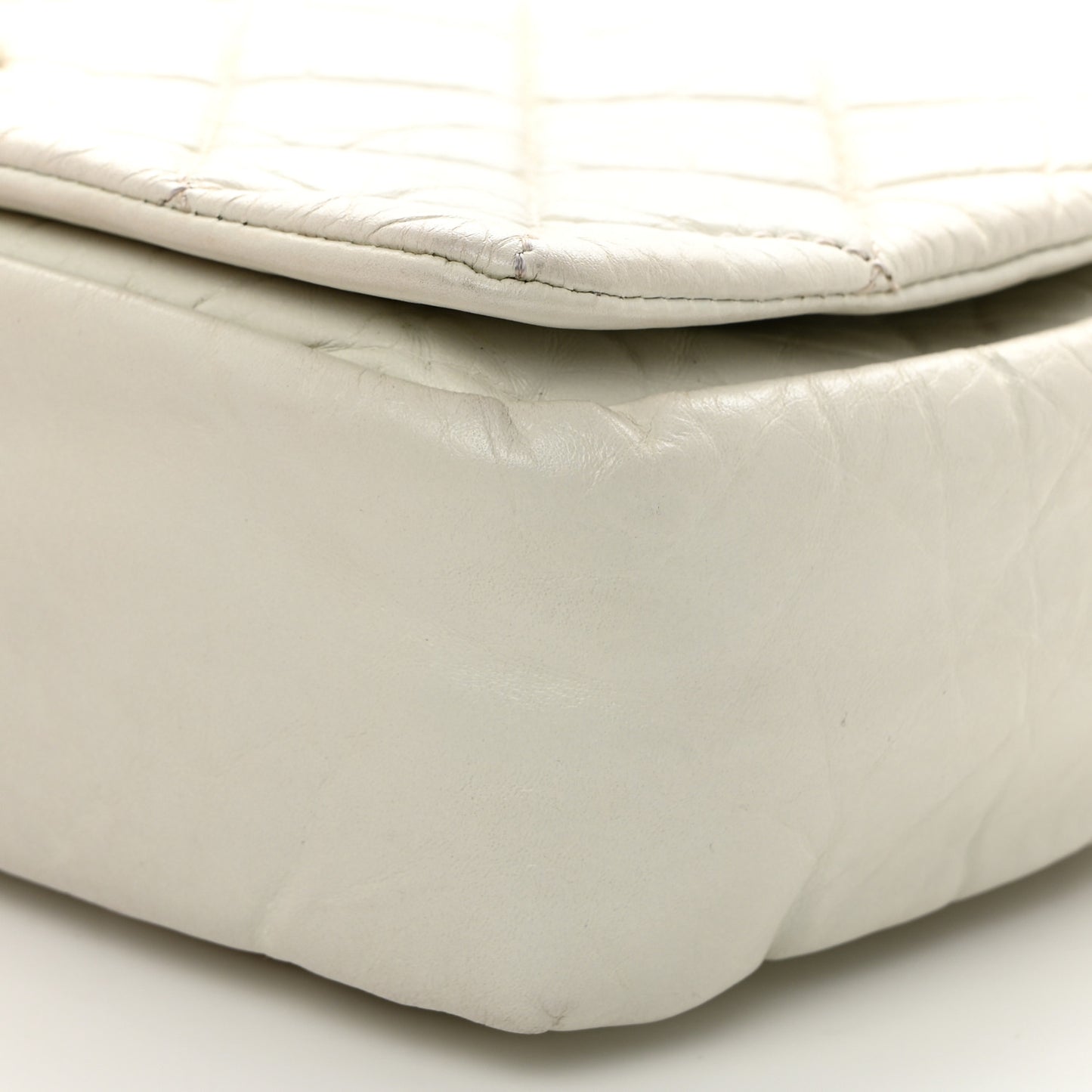 Aged Calfskin Quilted Medium Pondichery Flap White