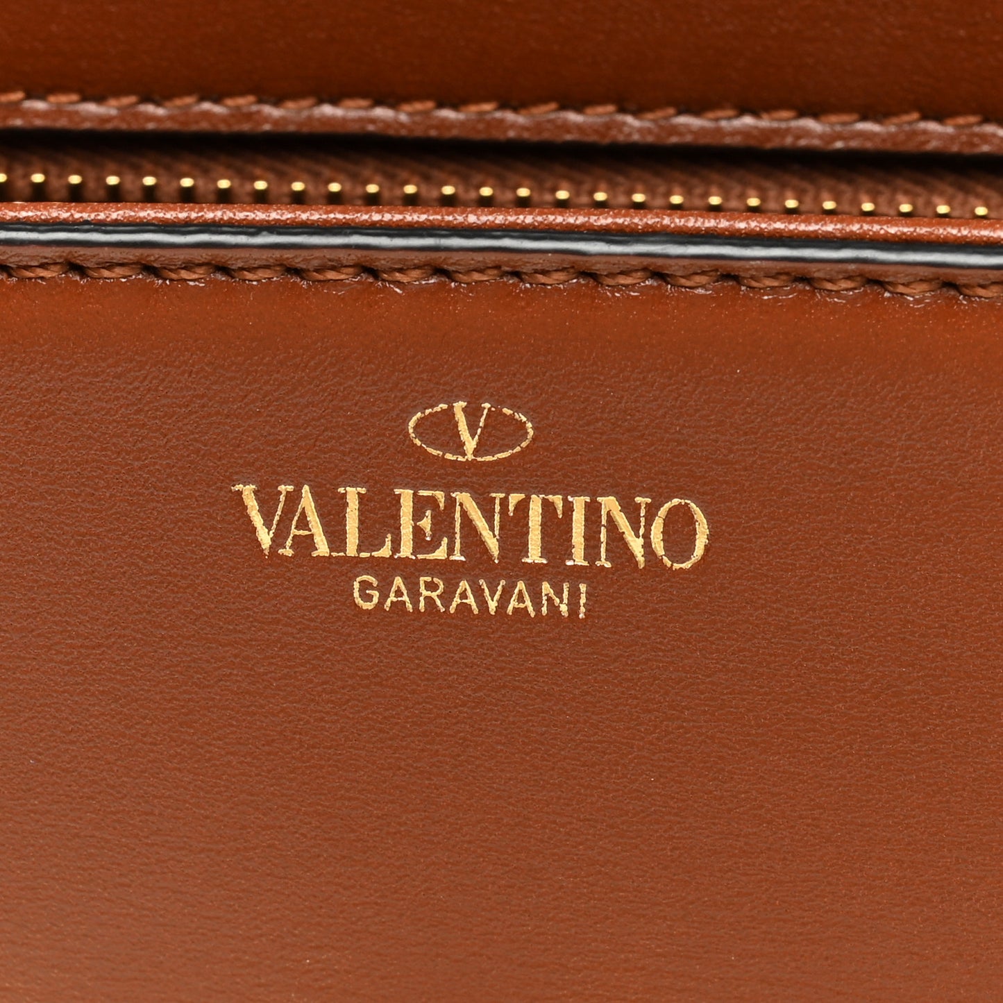 Calfskin Small Vlogo Chain Shoulder Bag Saddle Brown