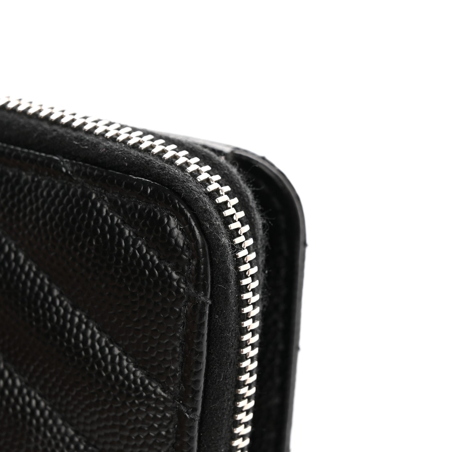 Grain De Poudre Matelasse Chevron Monogram Compact Zip Around Wallet Black