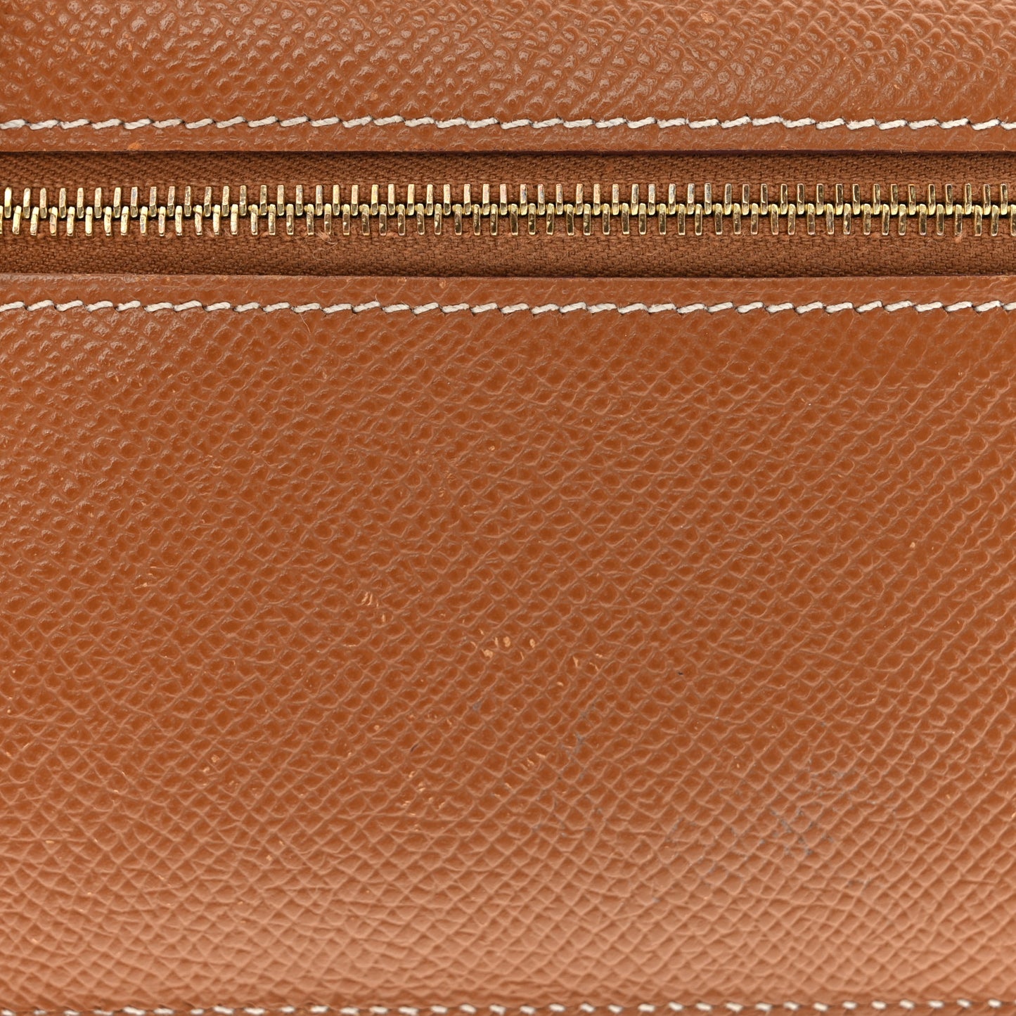 Epsom Kelly Pocket Compact Wallet Gold