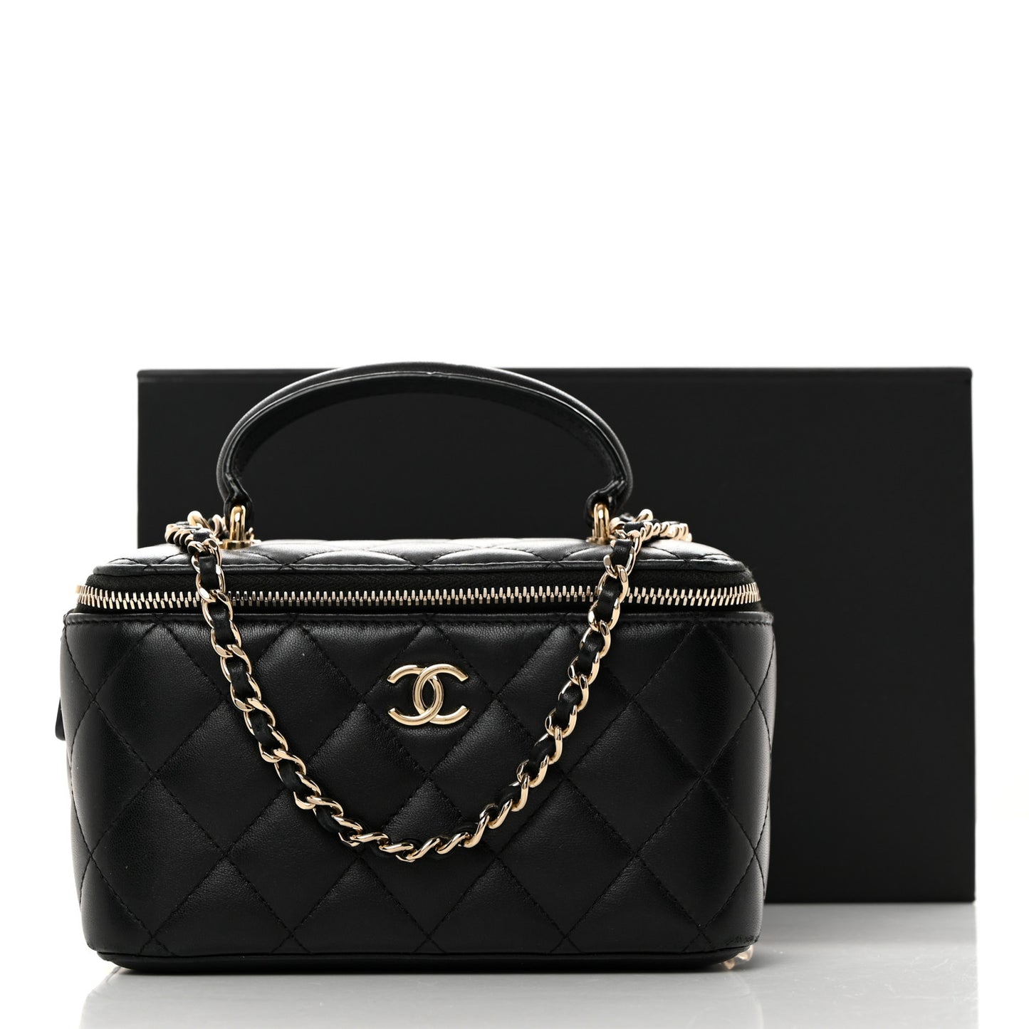 Lambskin Quilted Small Top Handle Vanity Case With Chain Black