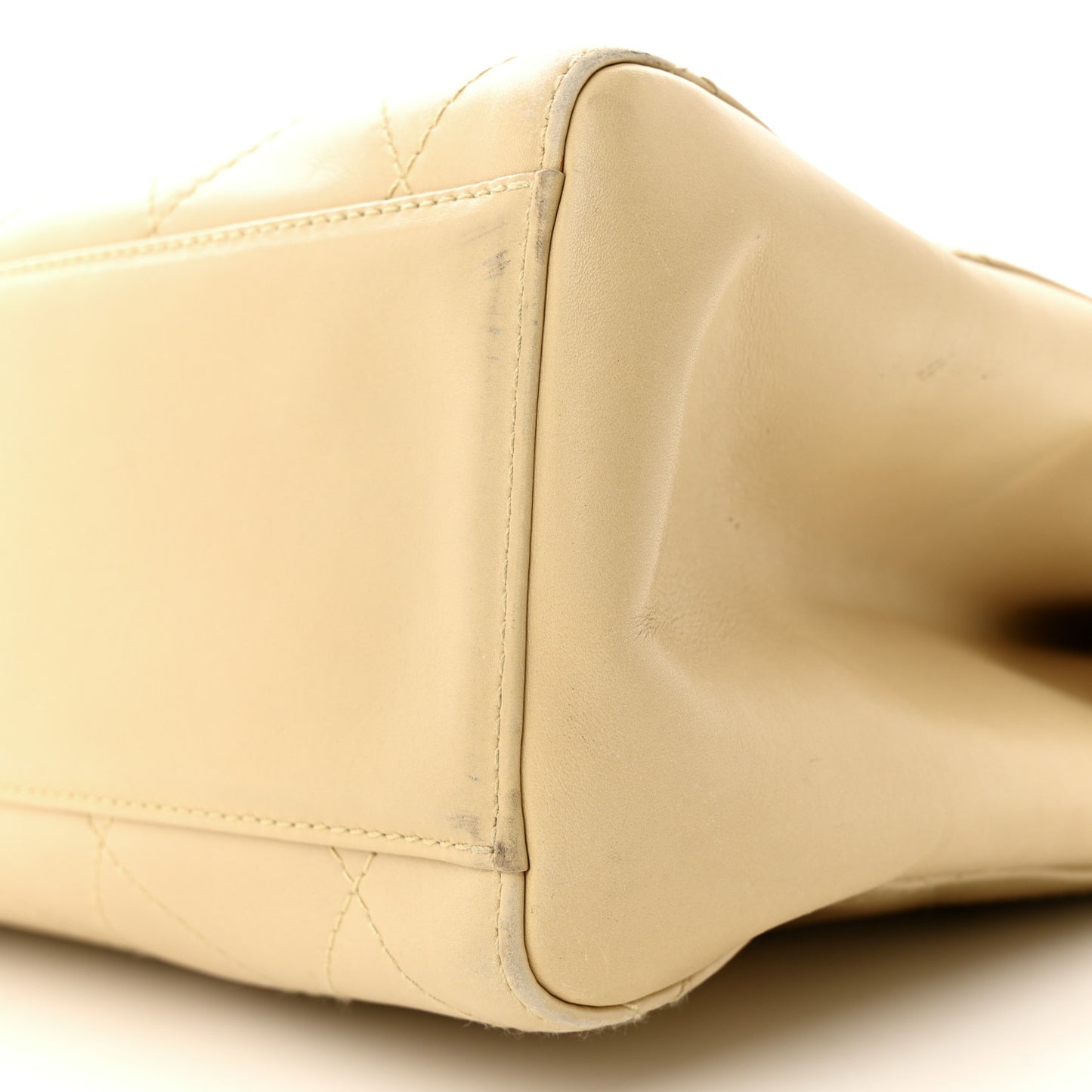 Lambskin Quilted CC Shoulder Bag Beige