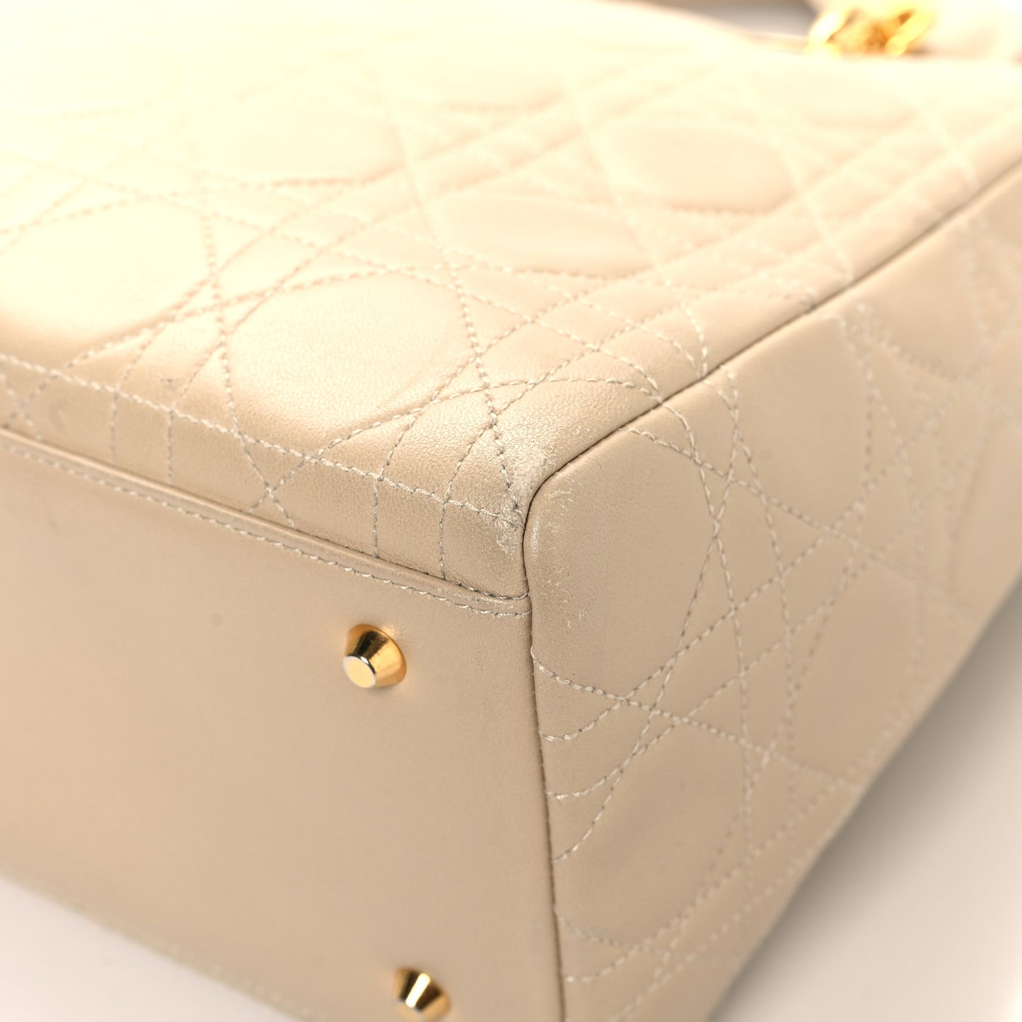 Lambskin Cannage Medium Lady Dior Light Beige