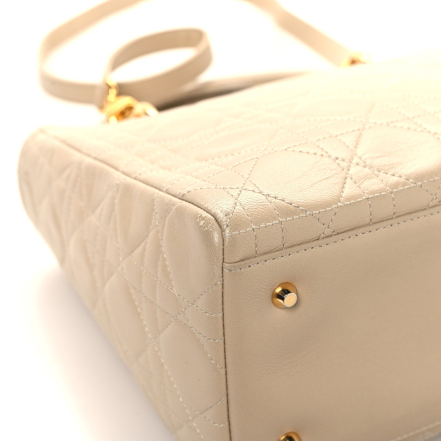 Lambskin Cannage Medium Lady Dior Light Beige