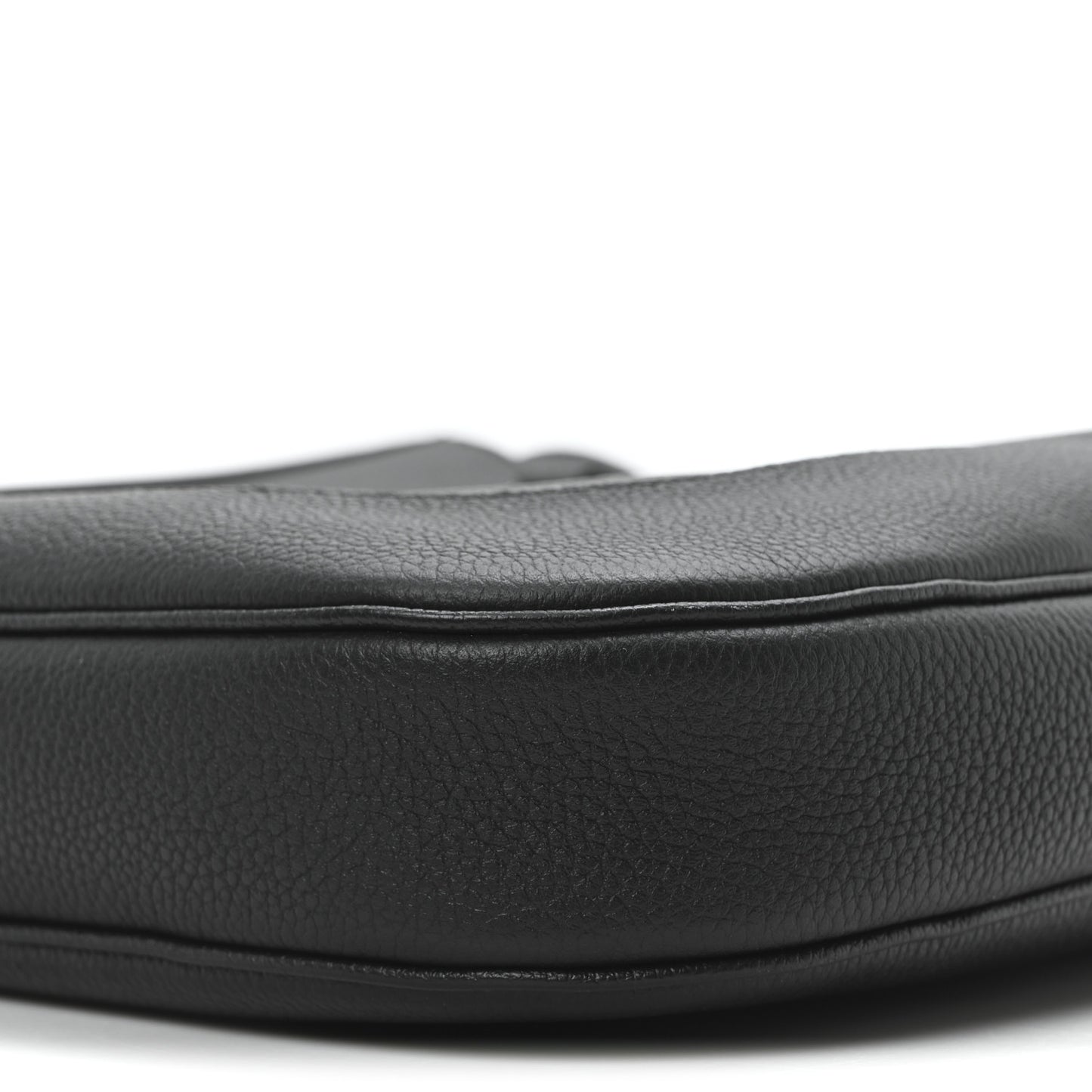 Pebbled Calfskin Large Jackie 1961 Hobo Black