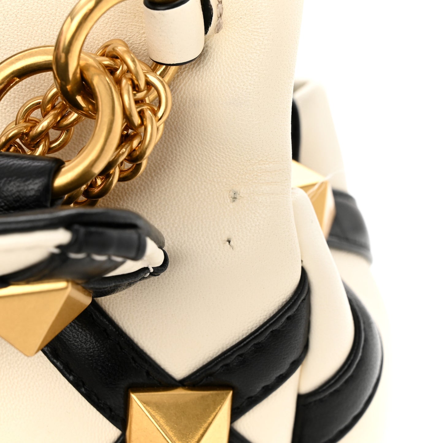 Nappa Large Roman Stud Shoulder Bag Ivory Black