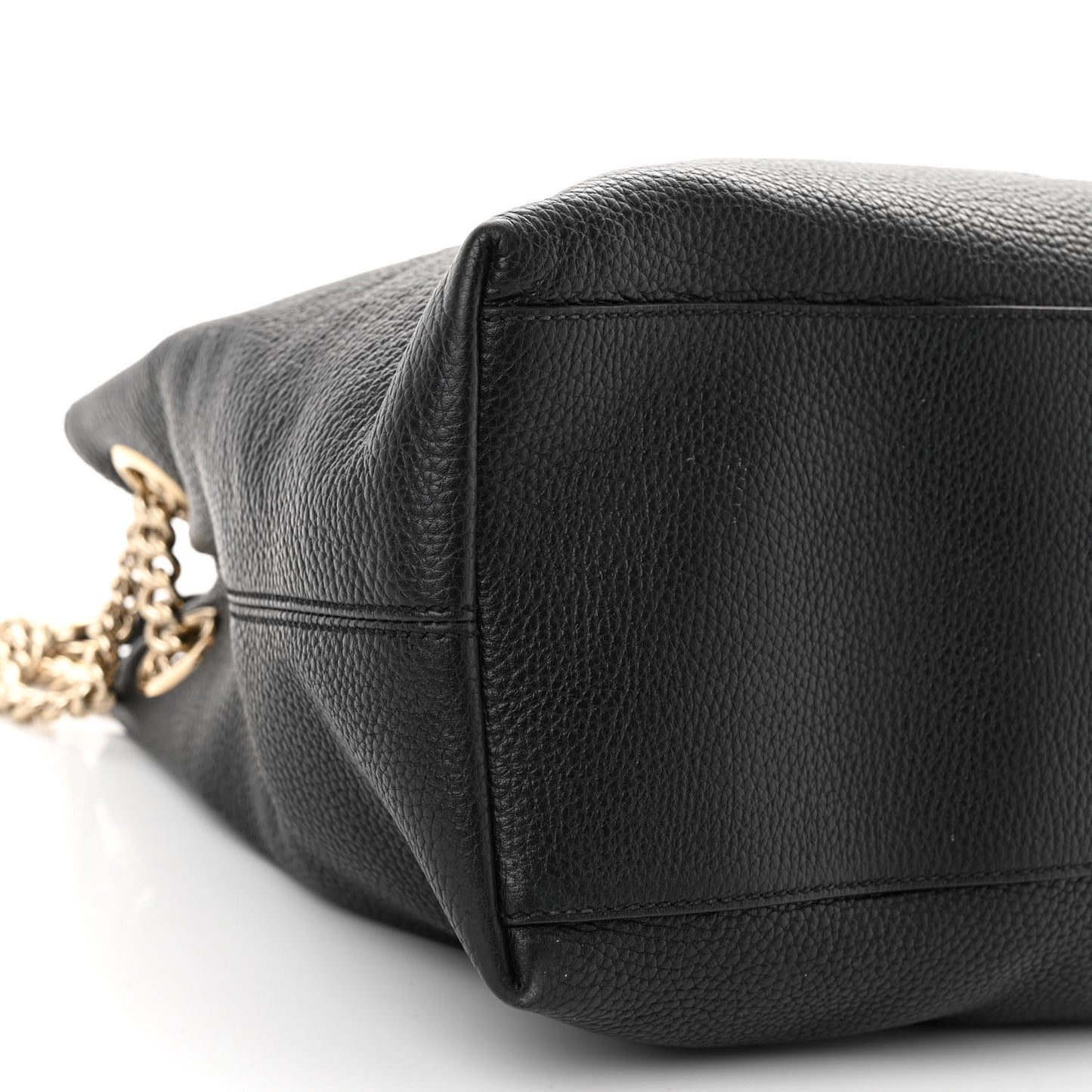 Pebbled Calfskin Medium Soho Chain Shoulder Bag Black