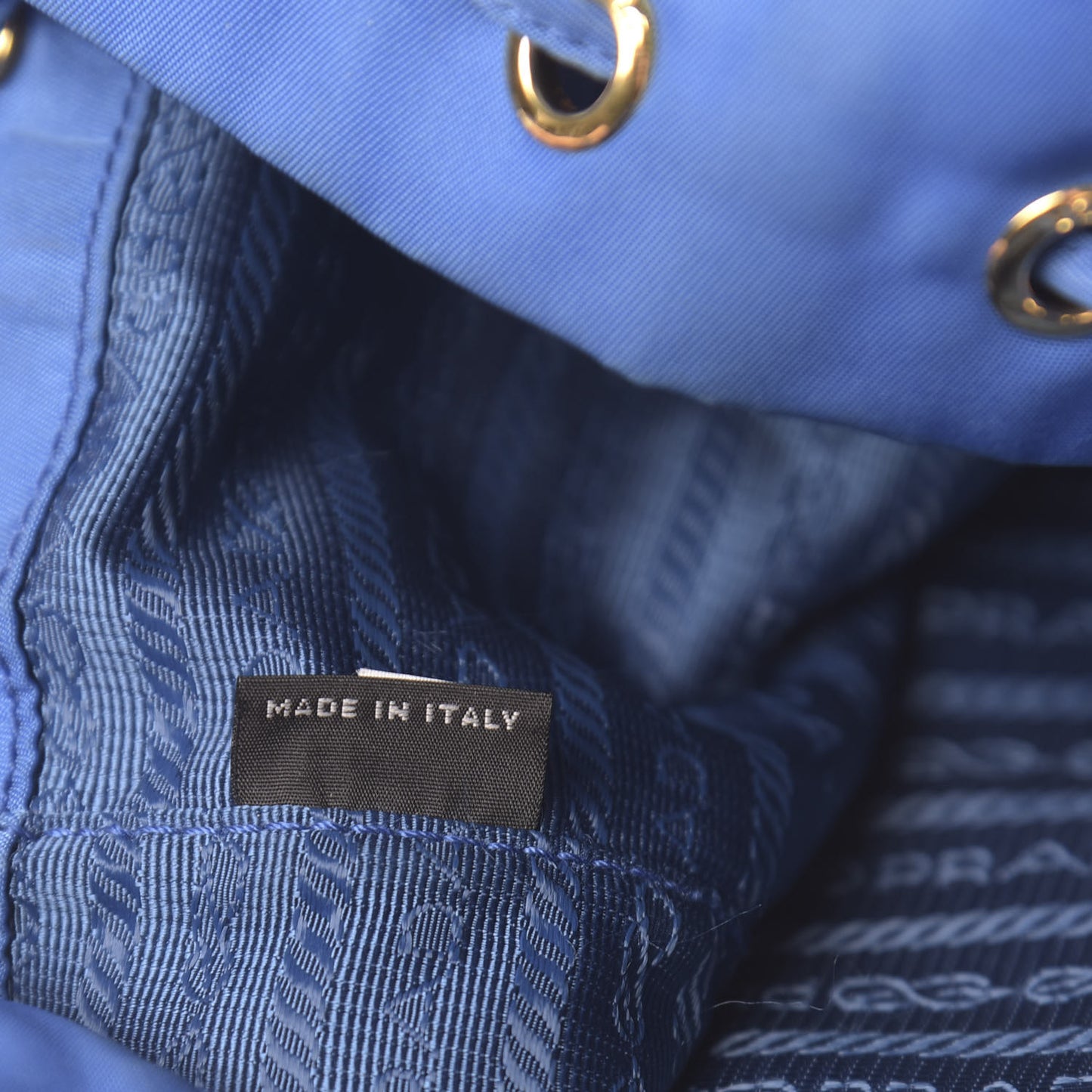 Tessuto Nylon Saffiano Mini Bucket Crossbody Bag Azzurro