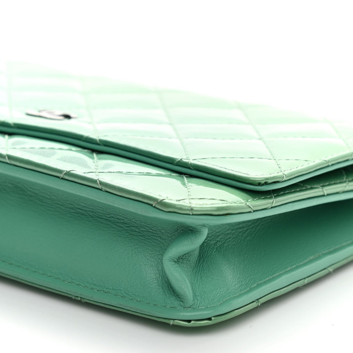 Patent Quilted Wallet On Chain WOC Light Green