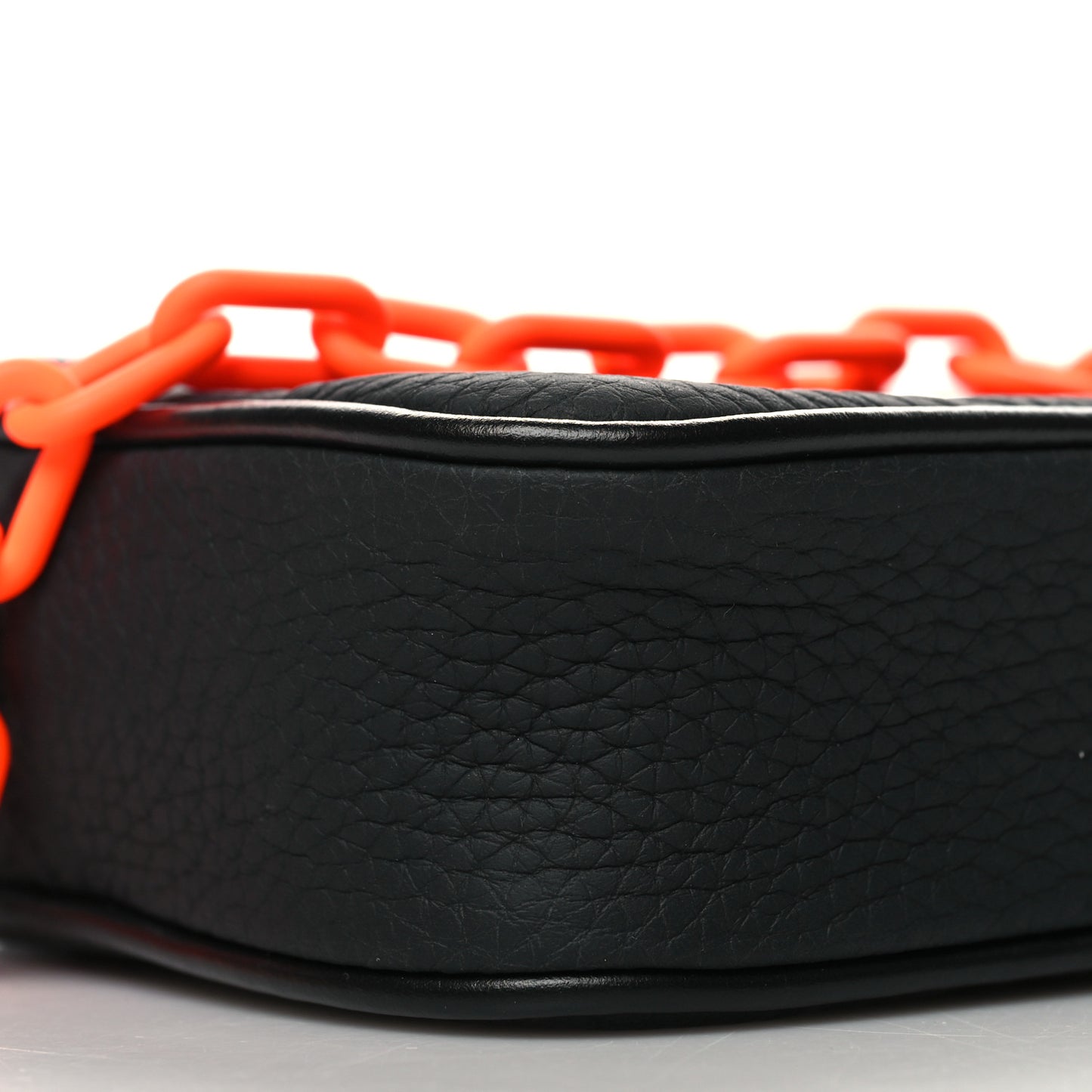 Taurillon Monogram Uniformes Solar Ray Soft Pochette Volga Belt Bag Black