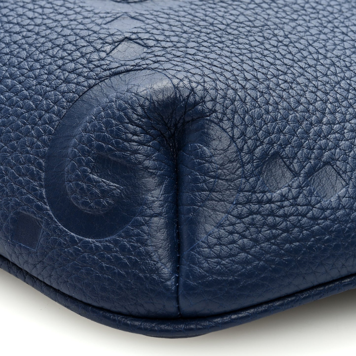 Piuma Calfskin Jumbo GG Embossed Small Belt Bag Royale