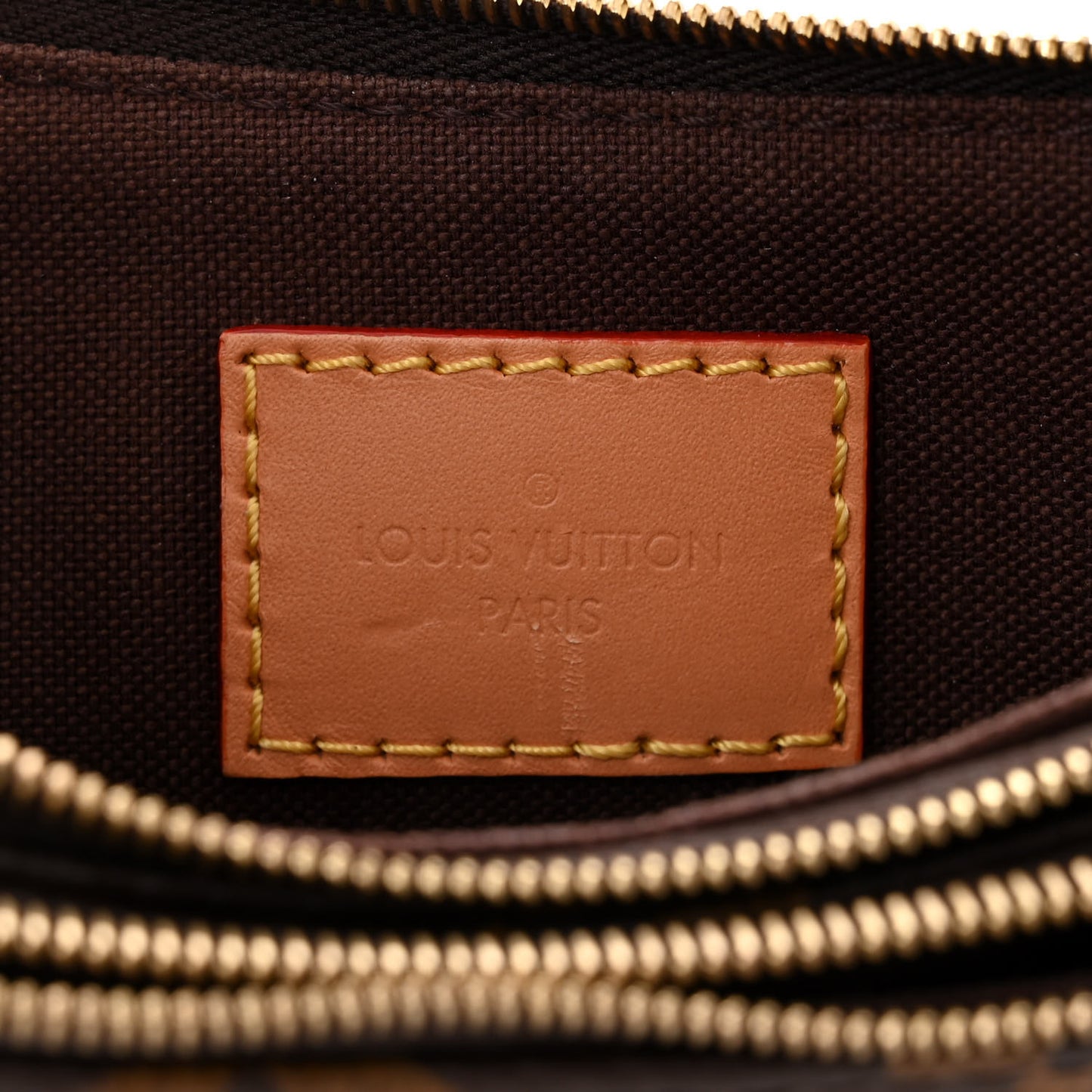 Monogram Liv Pochette