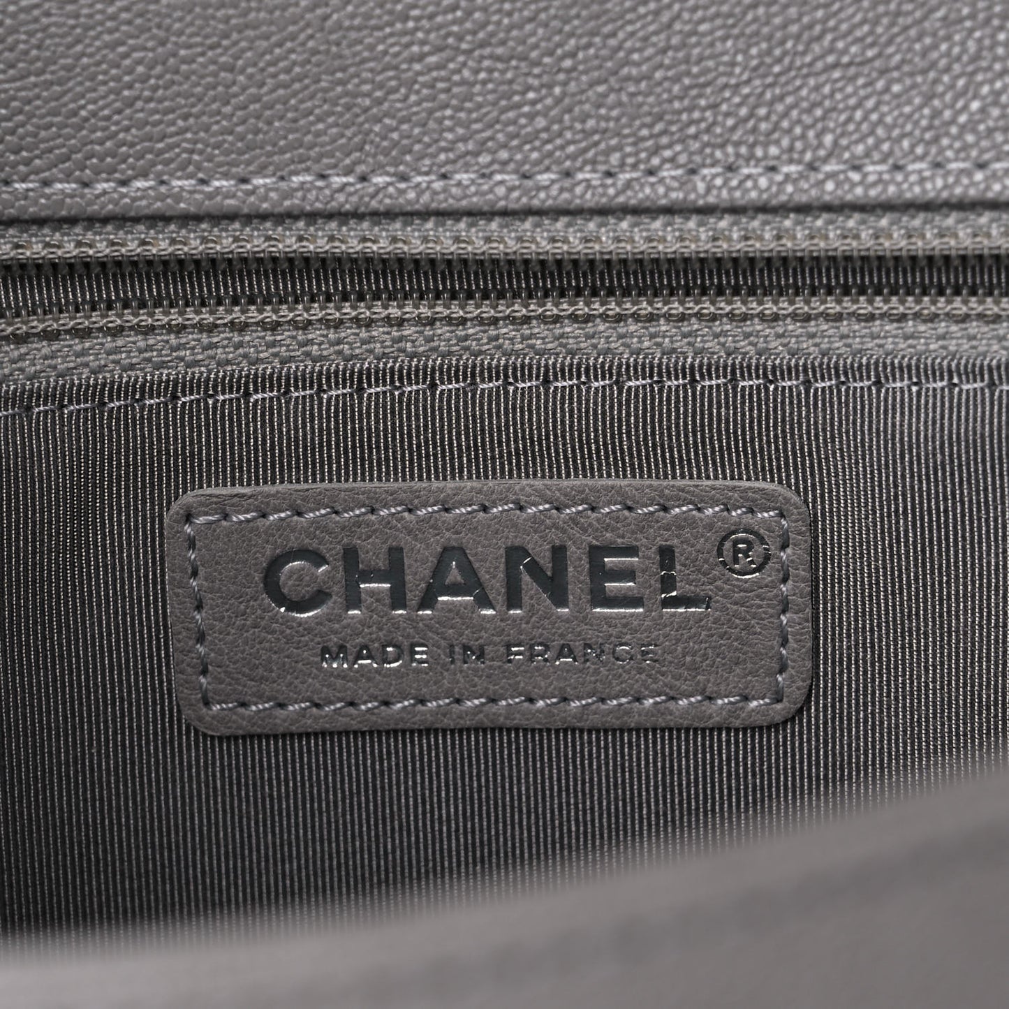 Caviar Quilted New Medium Boy Flap Grey
