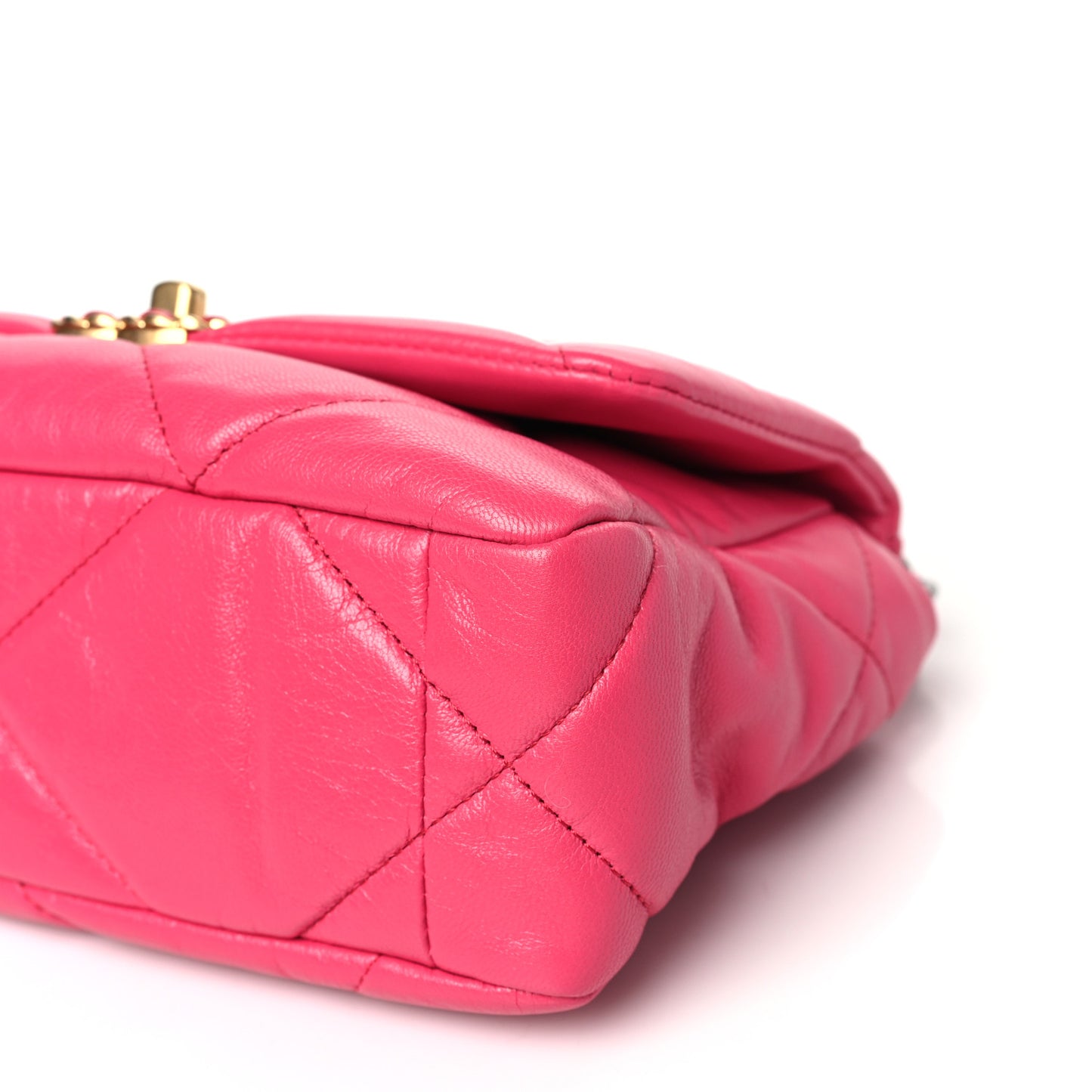 Lambskin Quilted Medium Chanel 19 Flap Pink