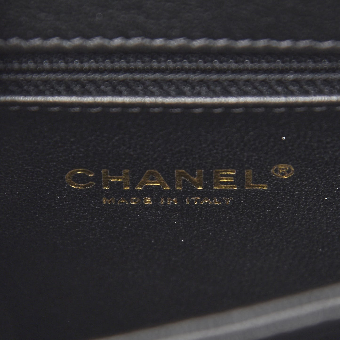 Sheepskin Quilted Beauty Lock Flap Black