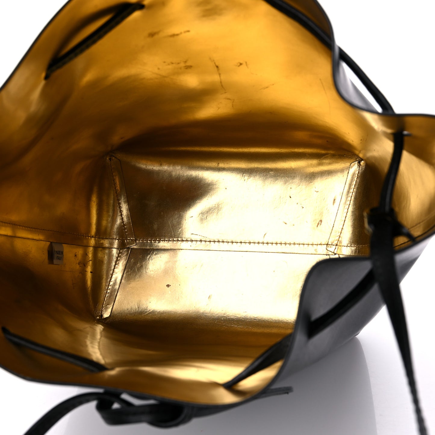 Vegetable Tanned Calfskin Bucket Bag Black Oro
