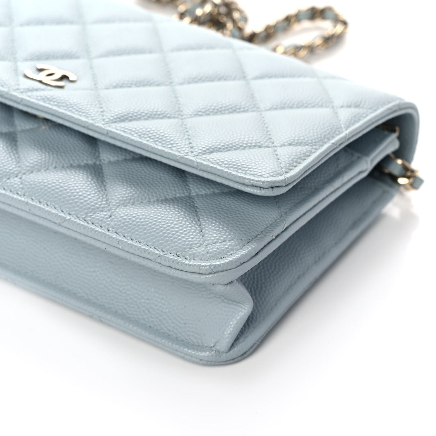 Caviar Quilted Wallet On Chain WOC Light Blue