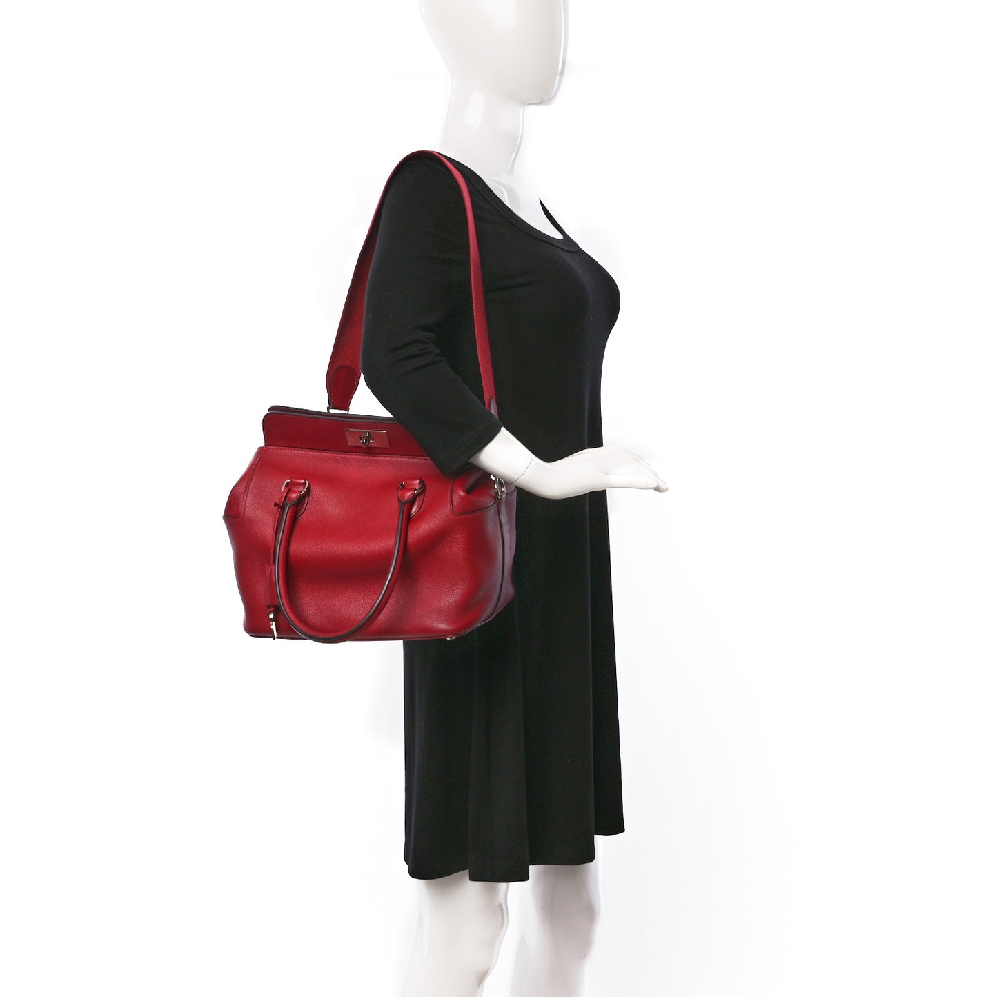 Taurillon Novillo Toolbox 26 Rouge Grenat