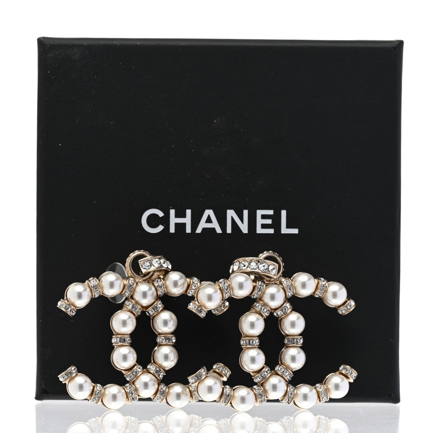 Chanel Pearl Crystal Nefertiti CC Drop Earrings Gold 5 of 5