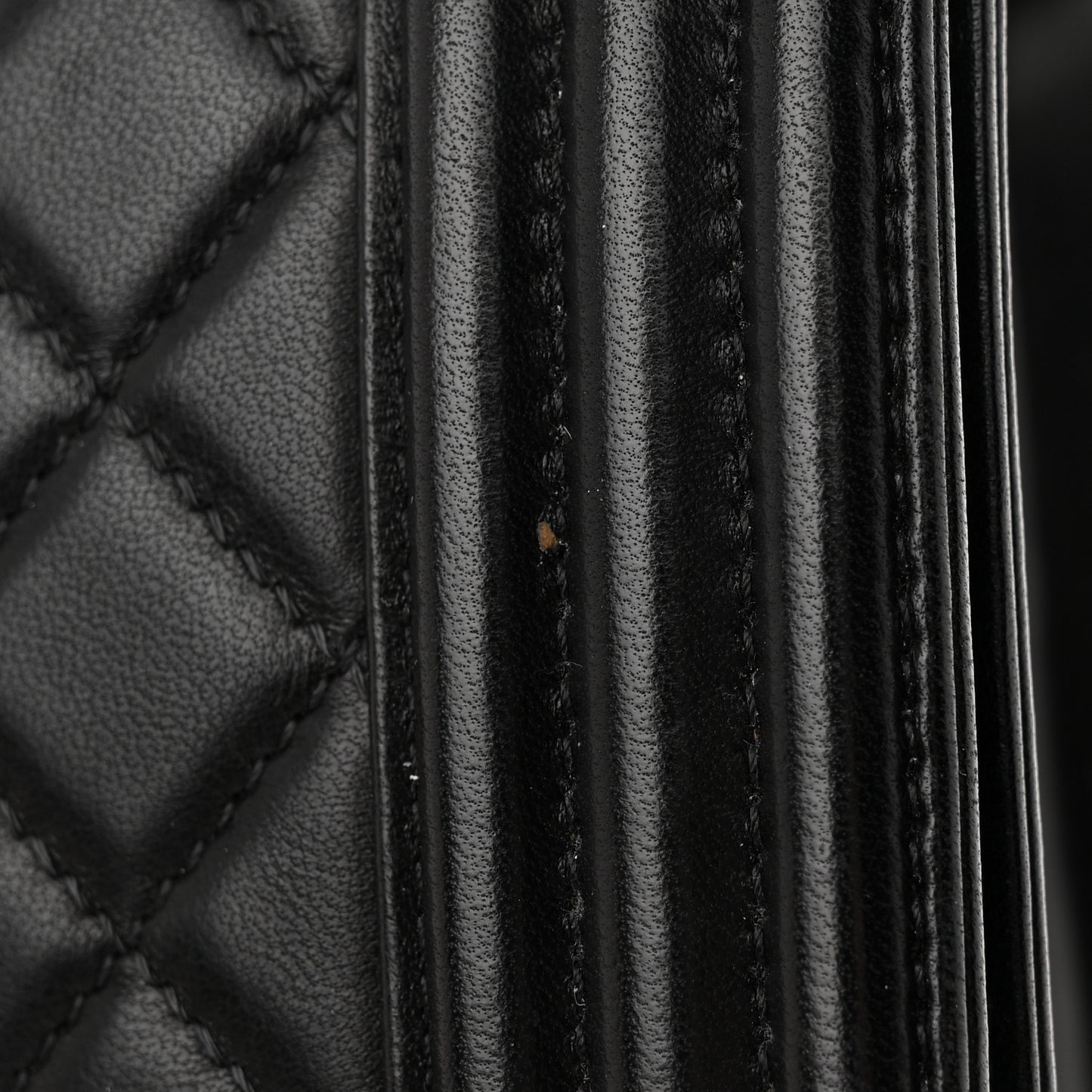 Lambskin Quilted Medium Boy Flap Black