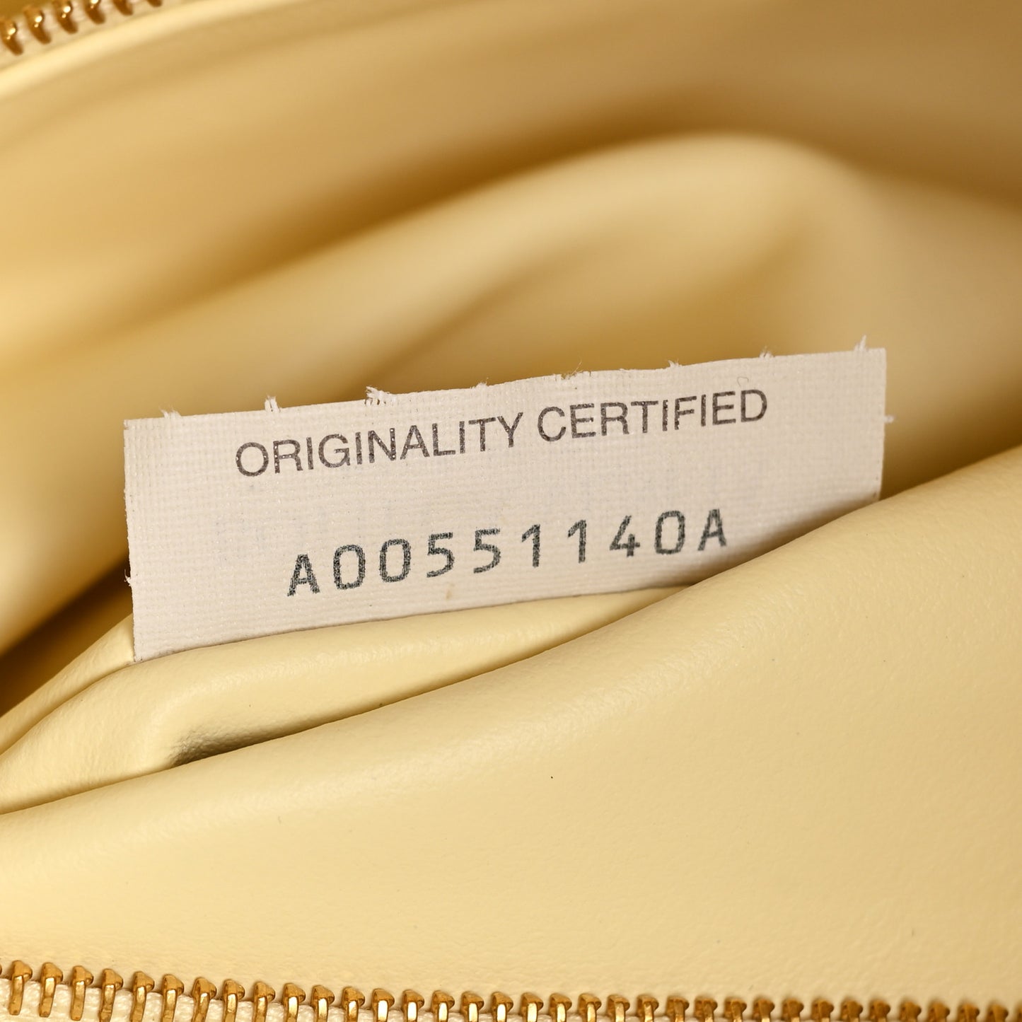 Calfskin Intrecciato Large Hop Camomile