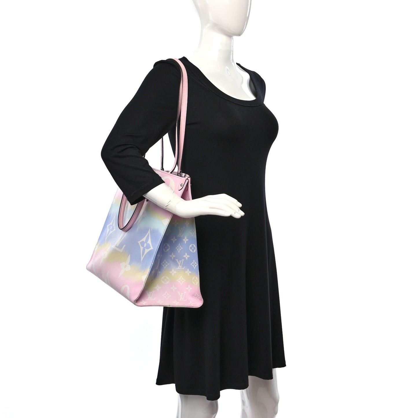 Monogram Escale Onthego GM Pastel