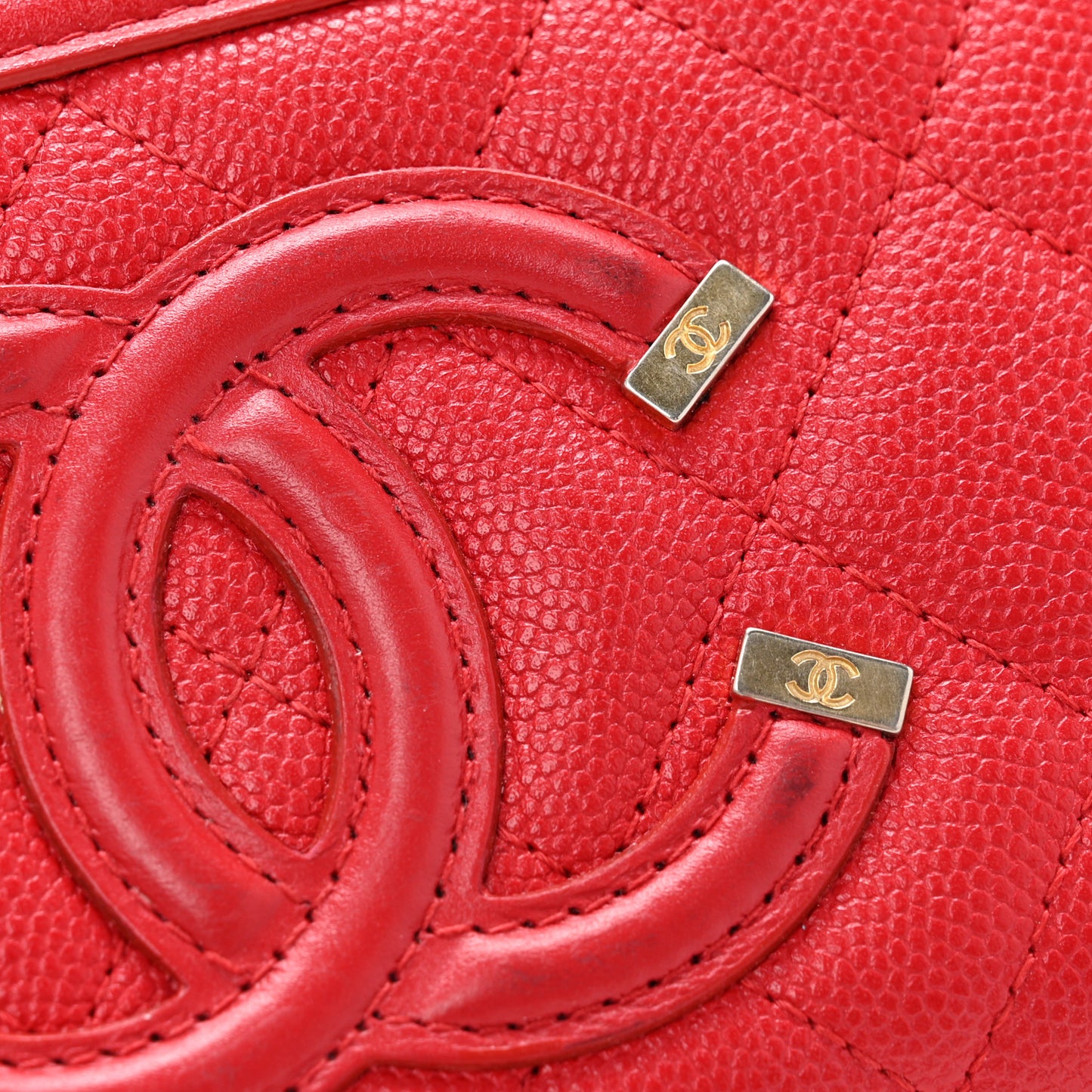 Caviar Quilted Medium Filigree Zip Around Wallet Dark Red