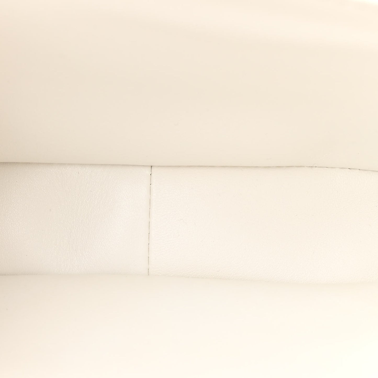Shiny Calfskin Teen Triomphe Arctic White