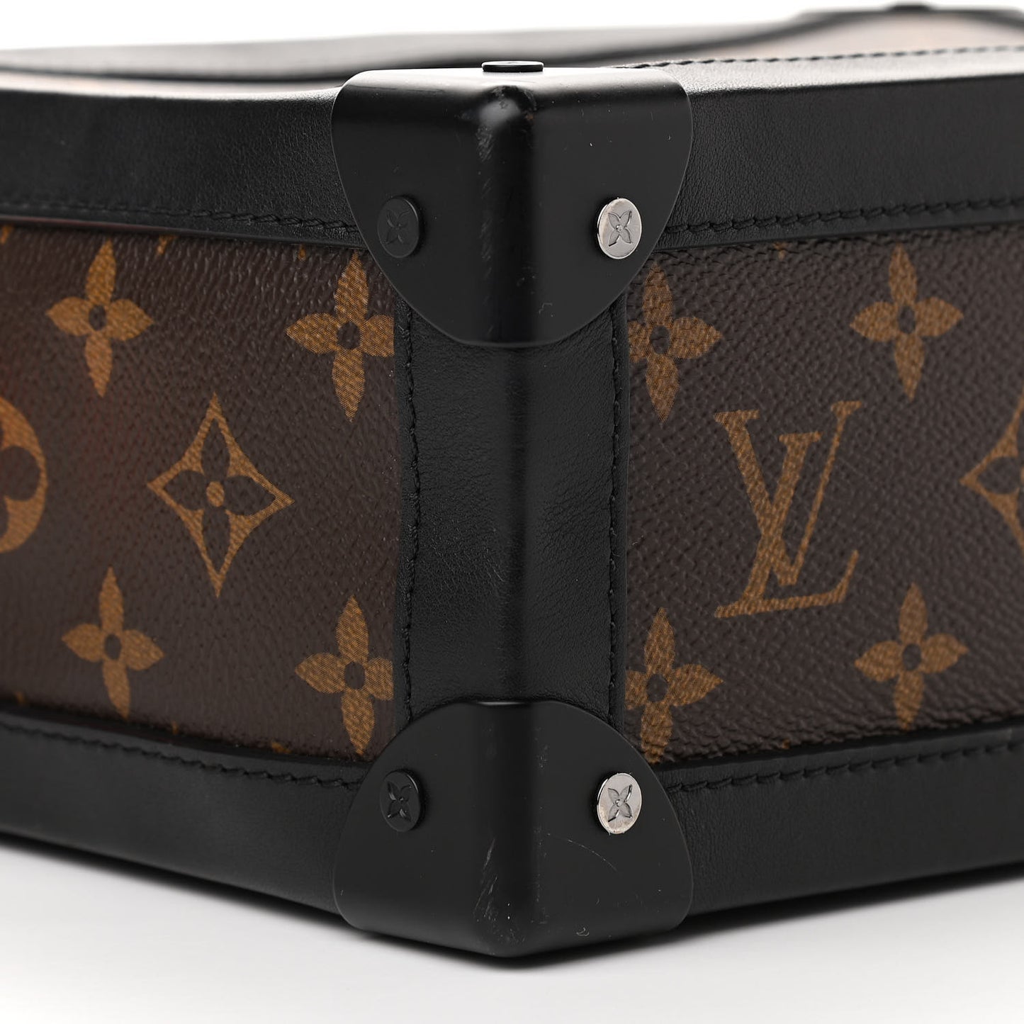 Monogram Solar Ray Soft Trunk