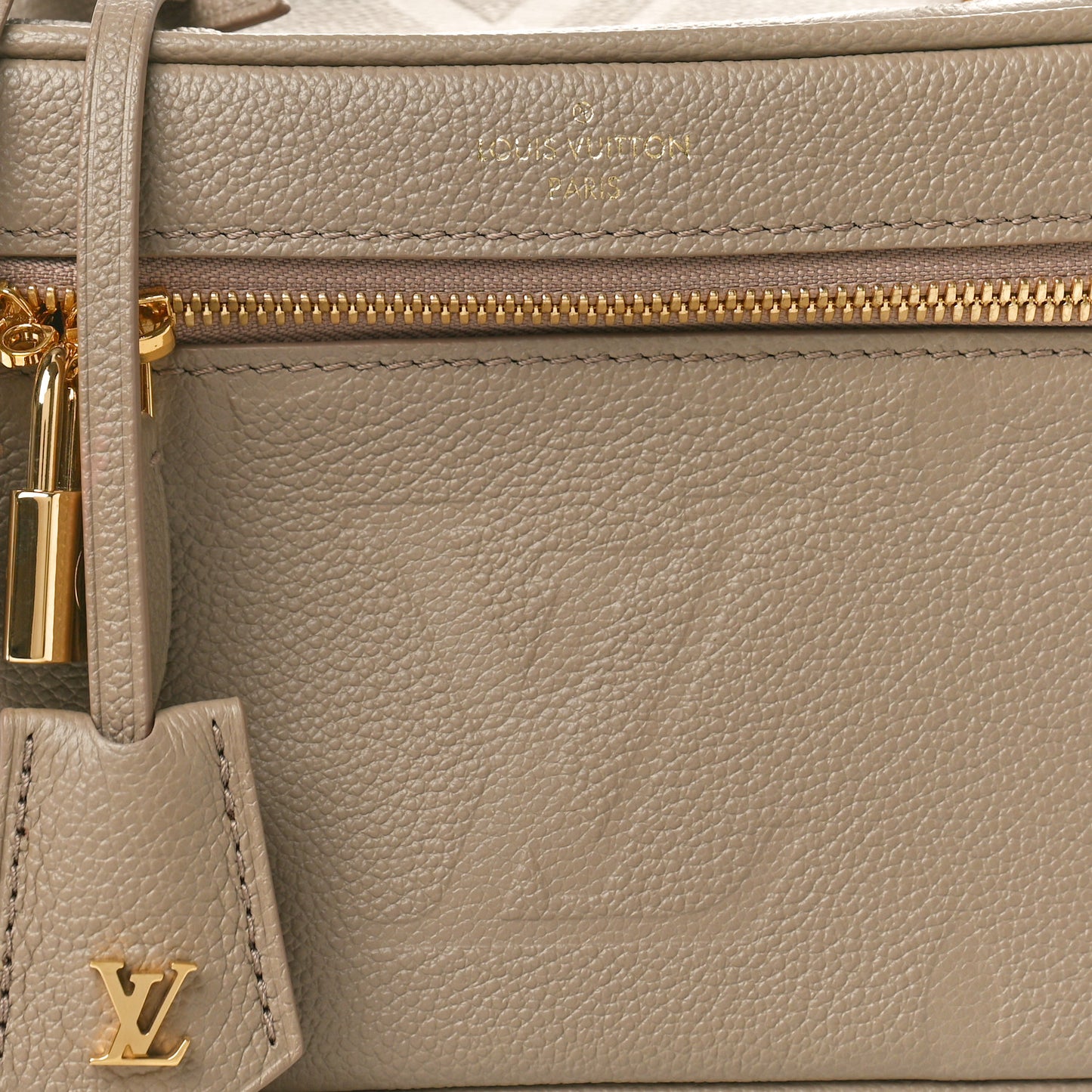Empreinte Monogram Giant Vanity PM Tourterelle