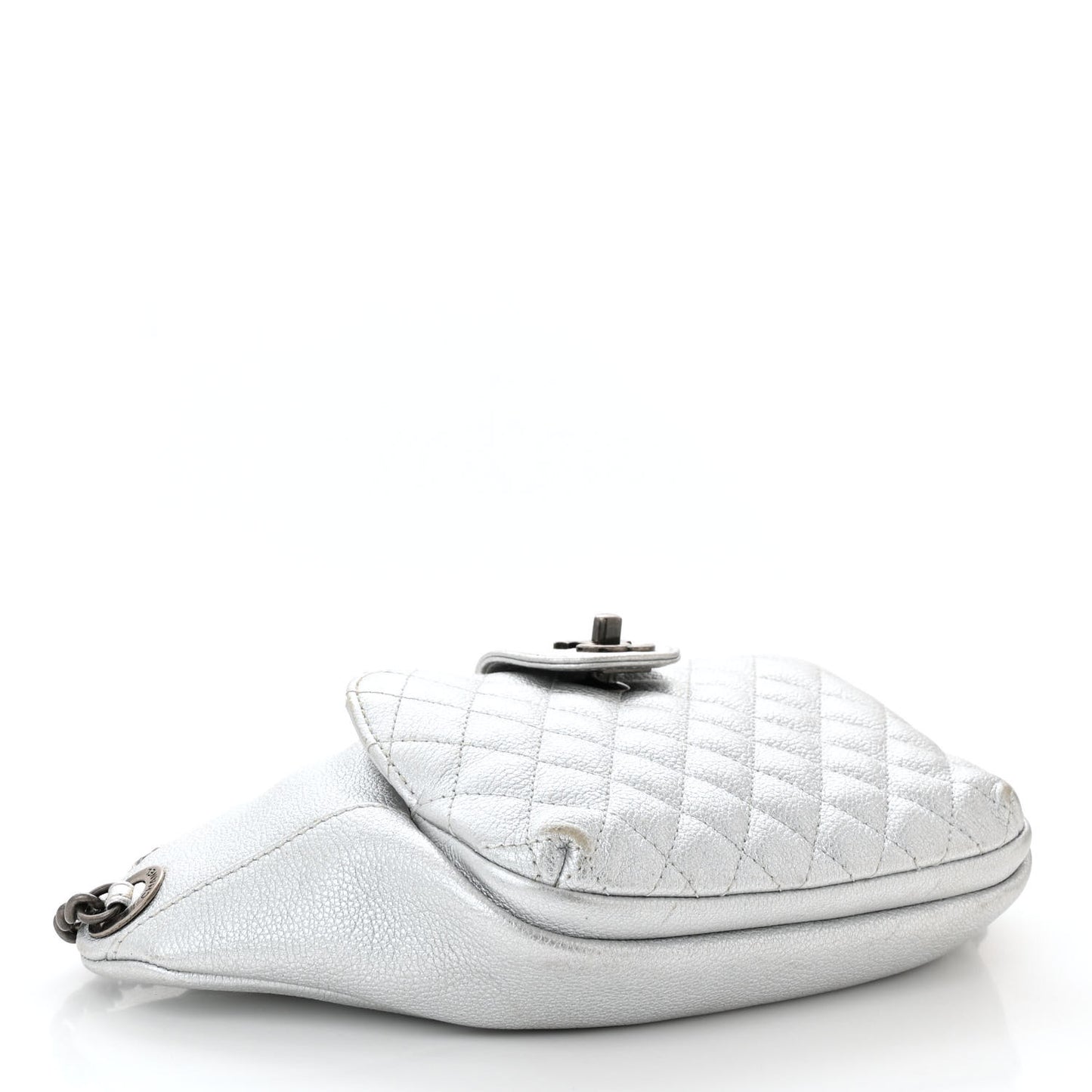 Metallic Grained Calfskin Quilted Casual Rock Waist Bag Fanny Pack Silver