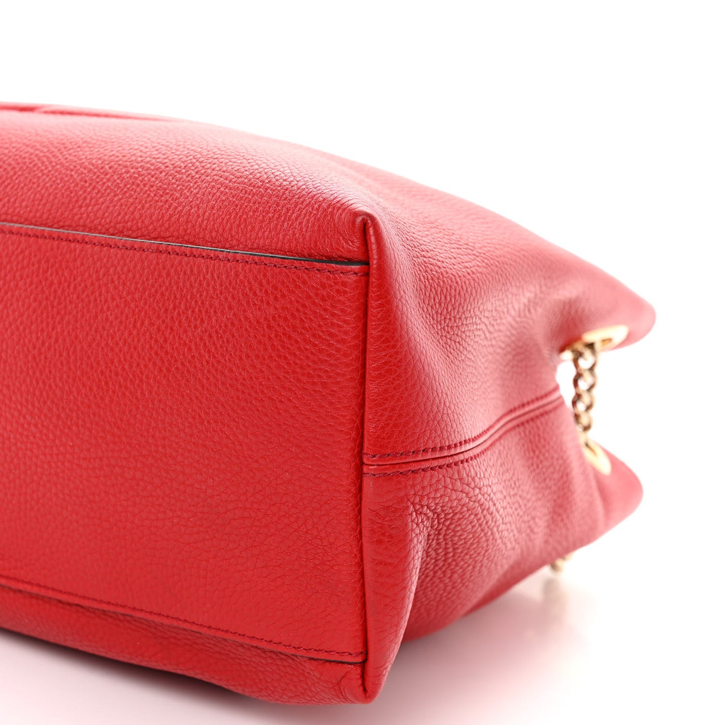 Pebbled Calfskin Medium Soho Chain Shoulder Bag Tabasco Red