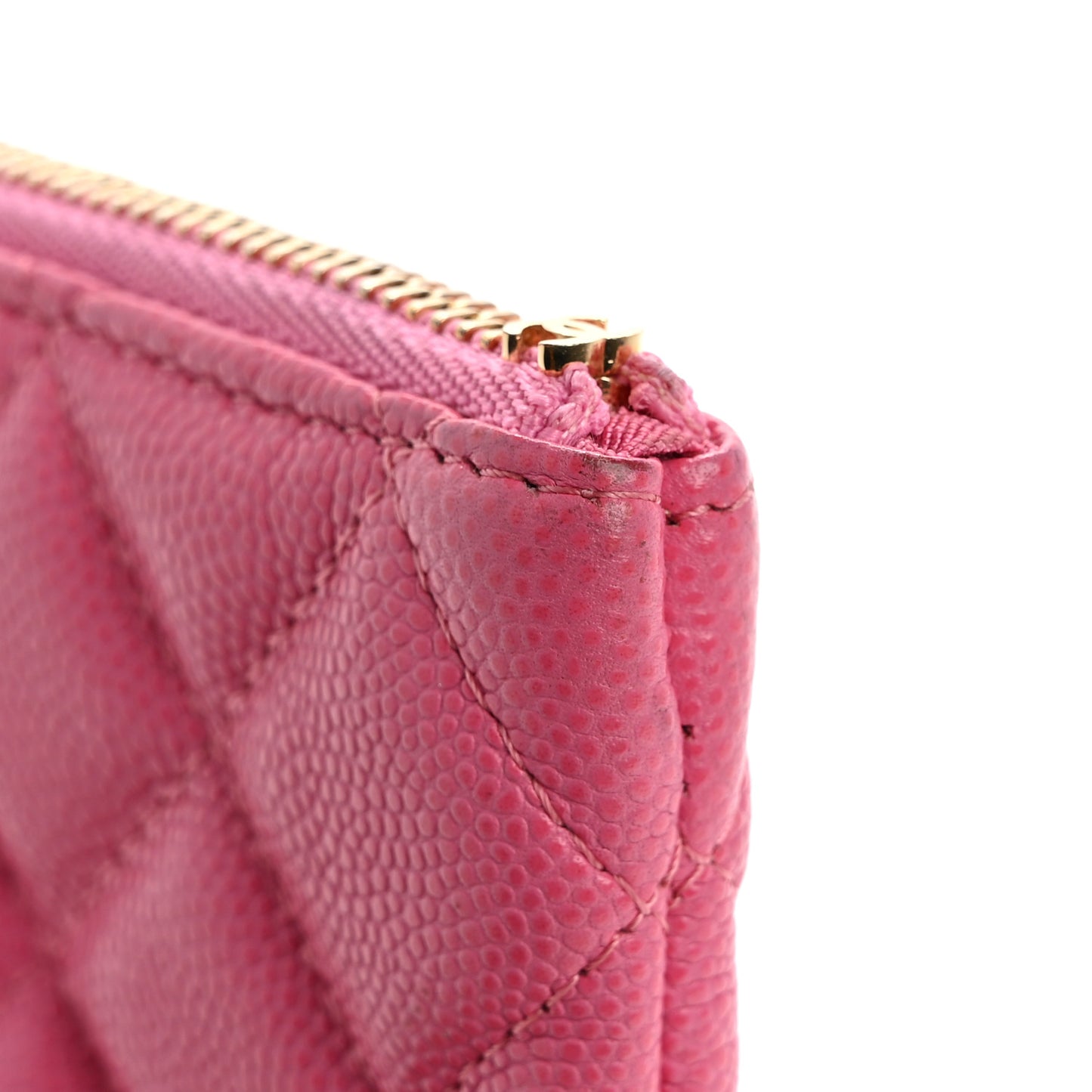 Caviar Quilted Small Cosmetic Case Pink