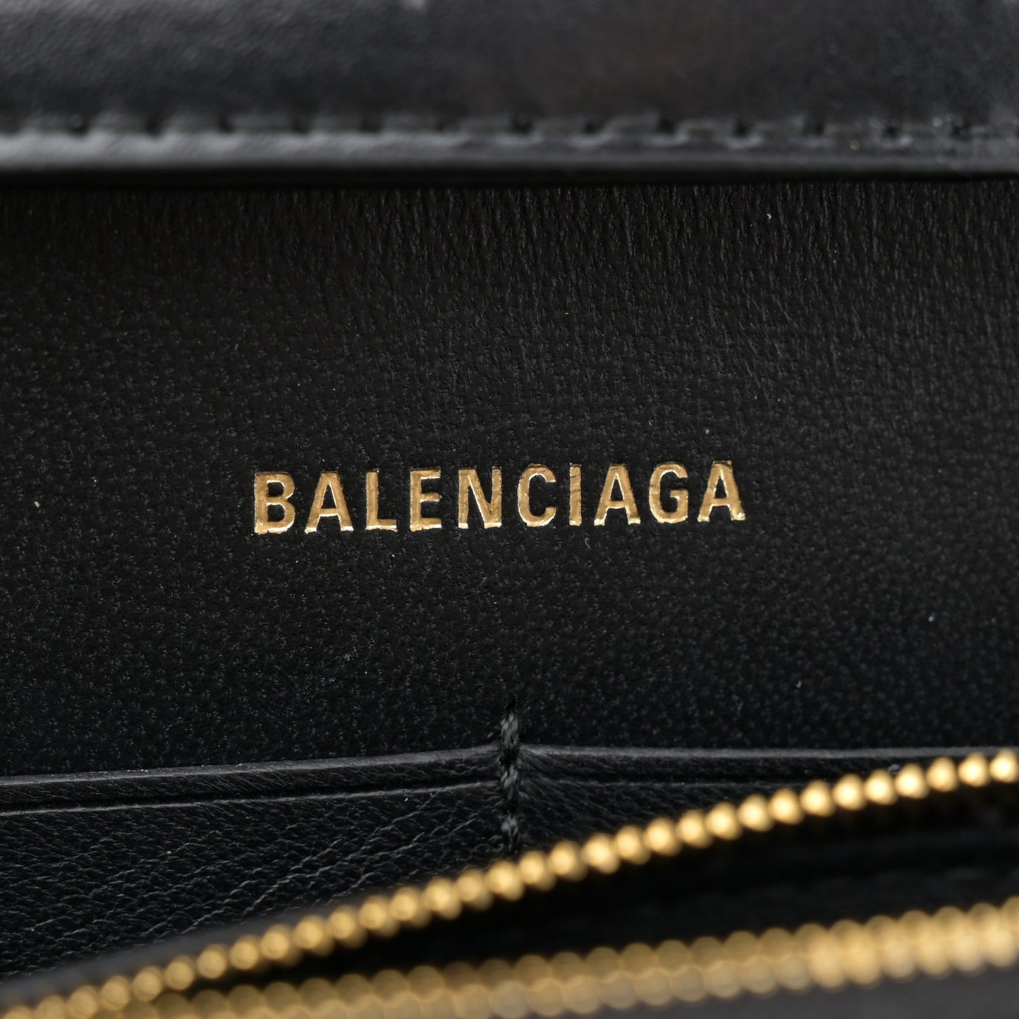 Shiny Box Calfskin Hourglass Chain Bag Black