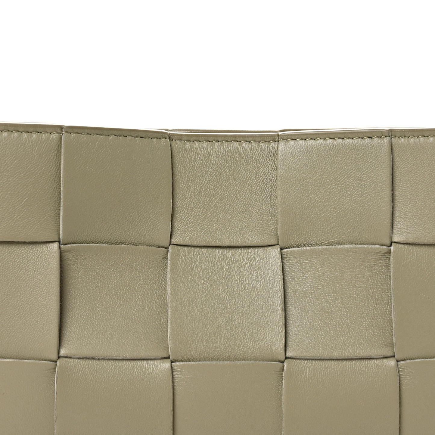 Calfskin Maxi Intrecciato Cassette Pouch On Strap Travertine