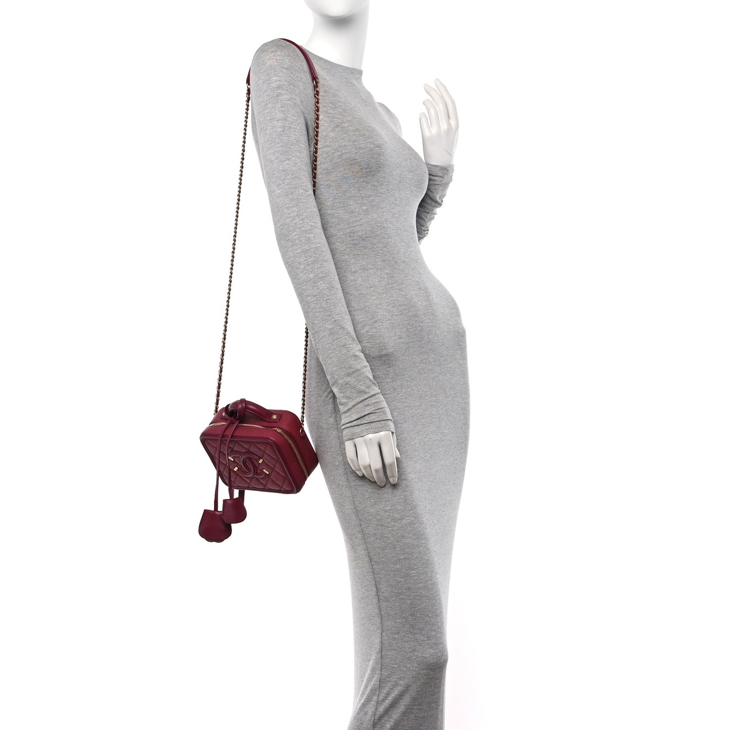 Caviar Quilted Small CC Filigree Vanity Case Burgundy