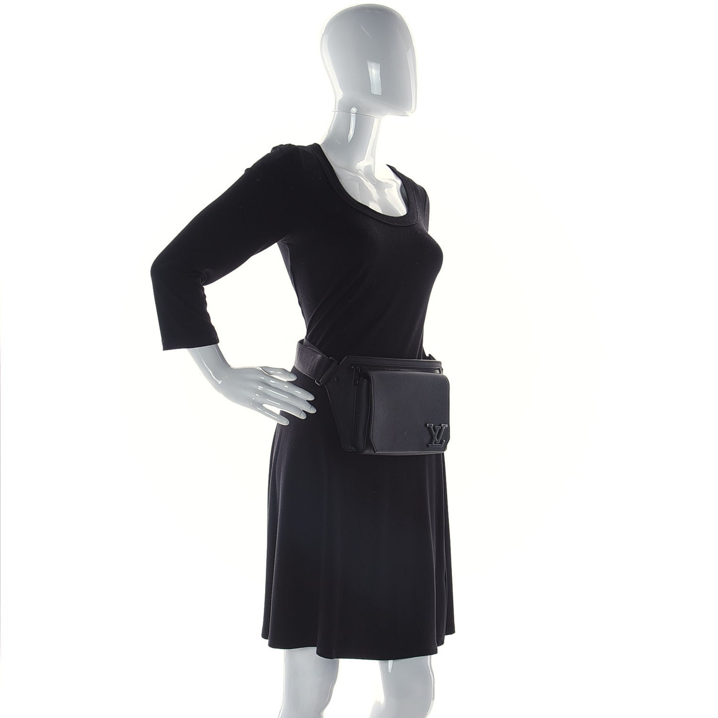 Grained Calfskin Aerogram Slingbag Black