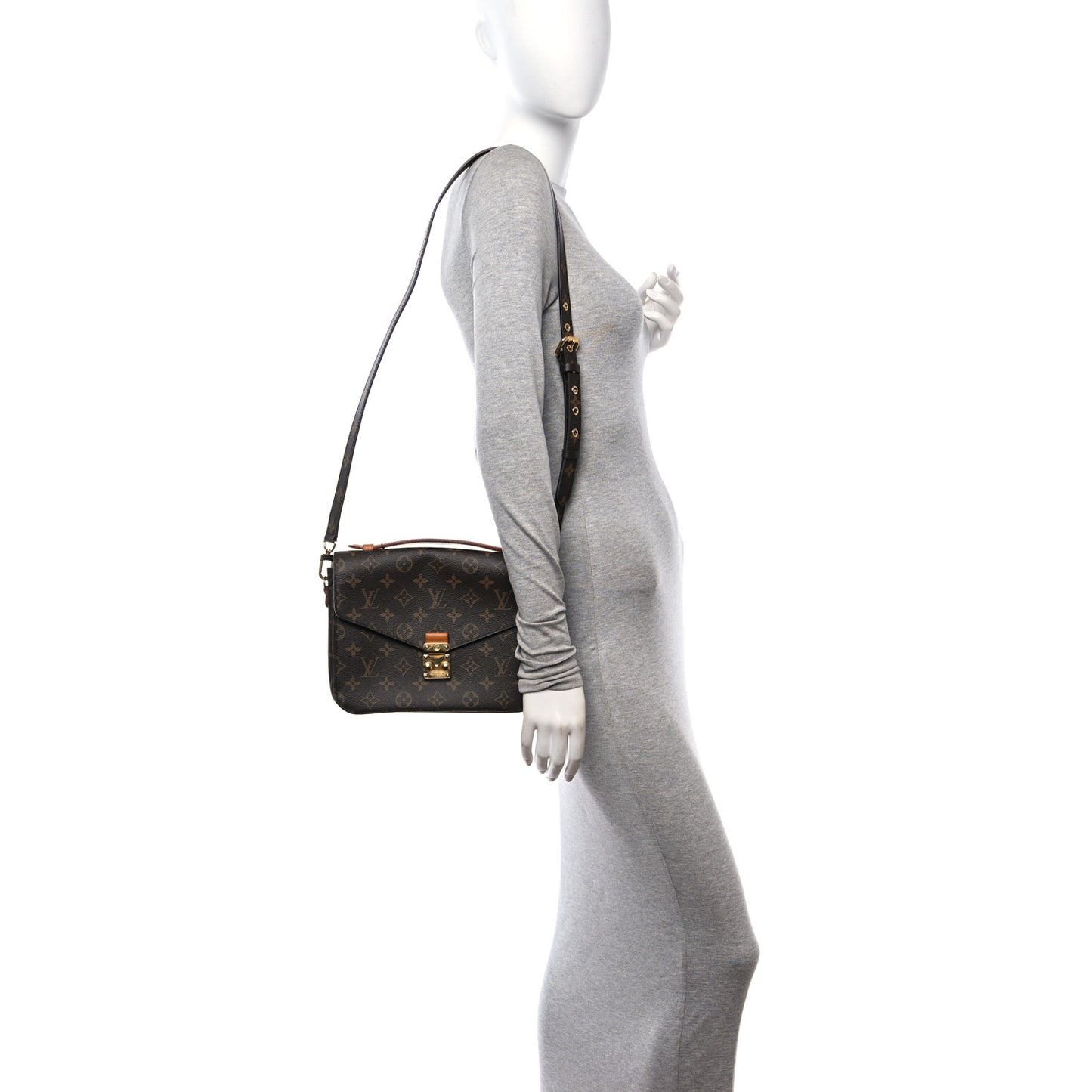 Monogram Pochette Metis