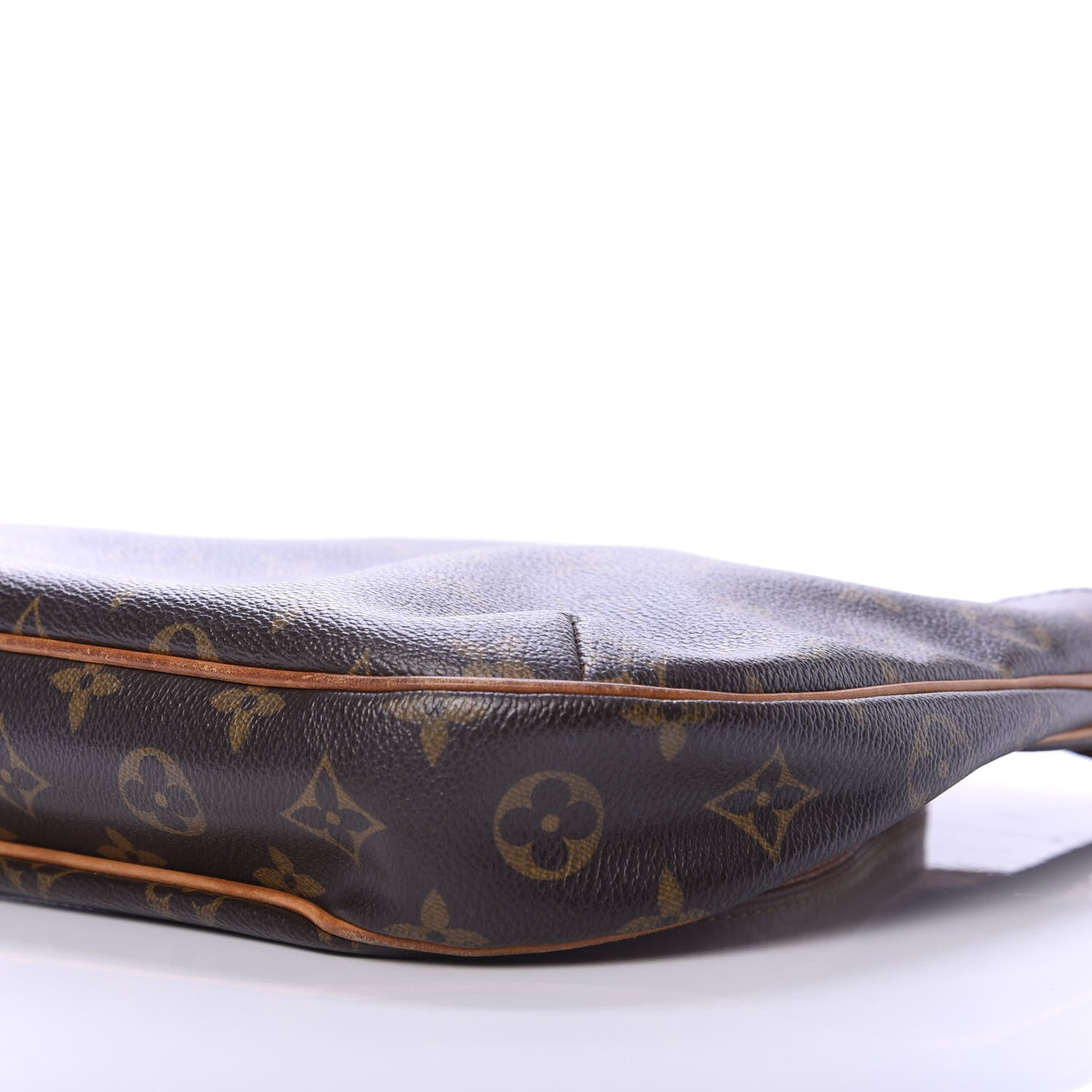 Louis Vuitton Monogram Odeon PM 6 of 20