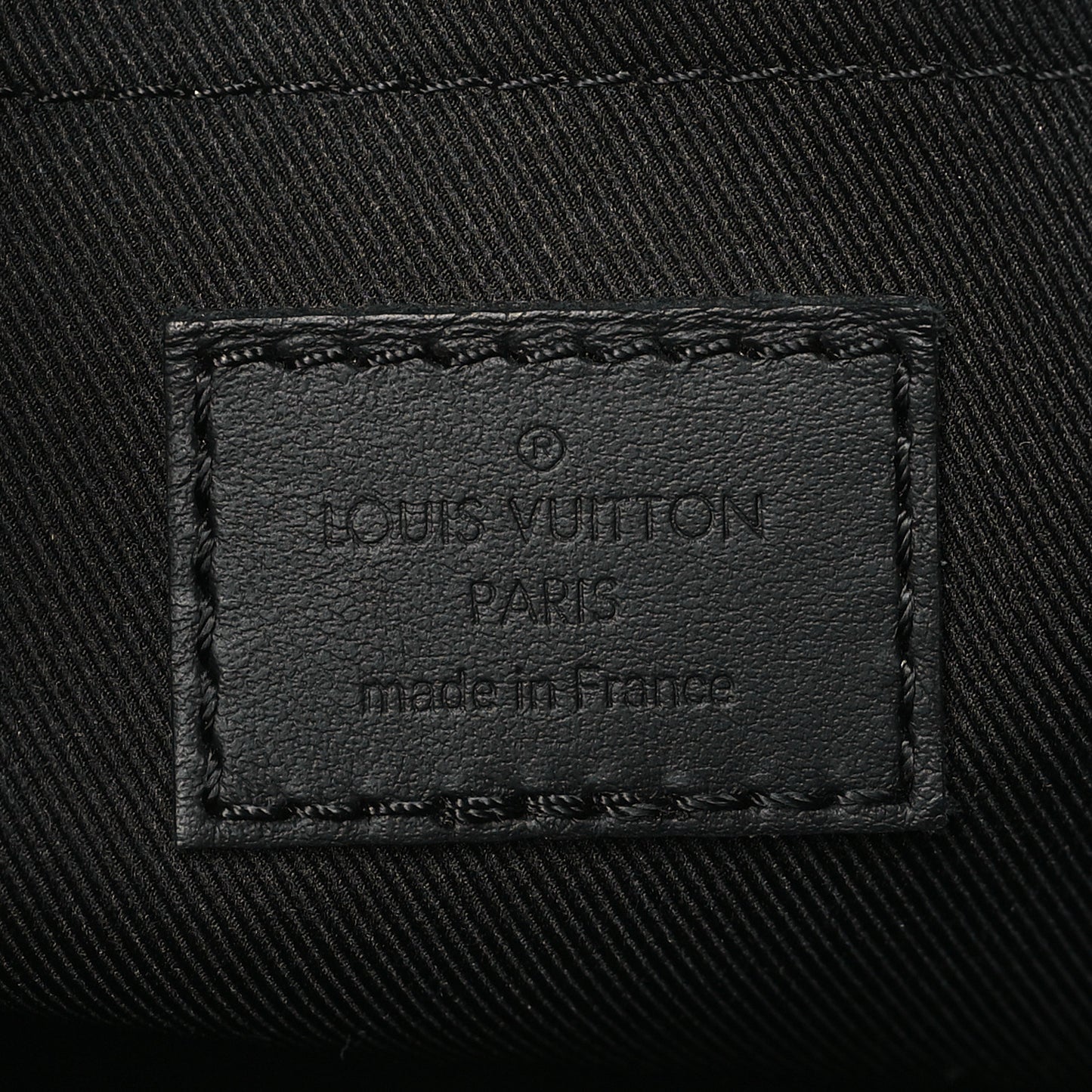 Taurillon Monogram S Lock Messenger Black