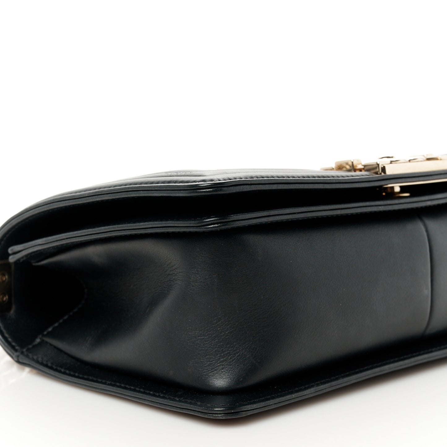 Calfskin Quilted Medium Chain Detail Boy Flap Black