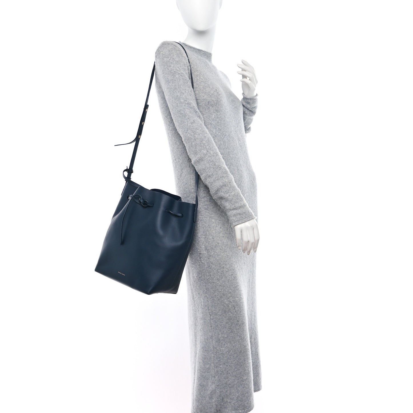 Vegetable Tanned Calfskin Bucket Bag Navy