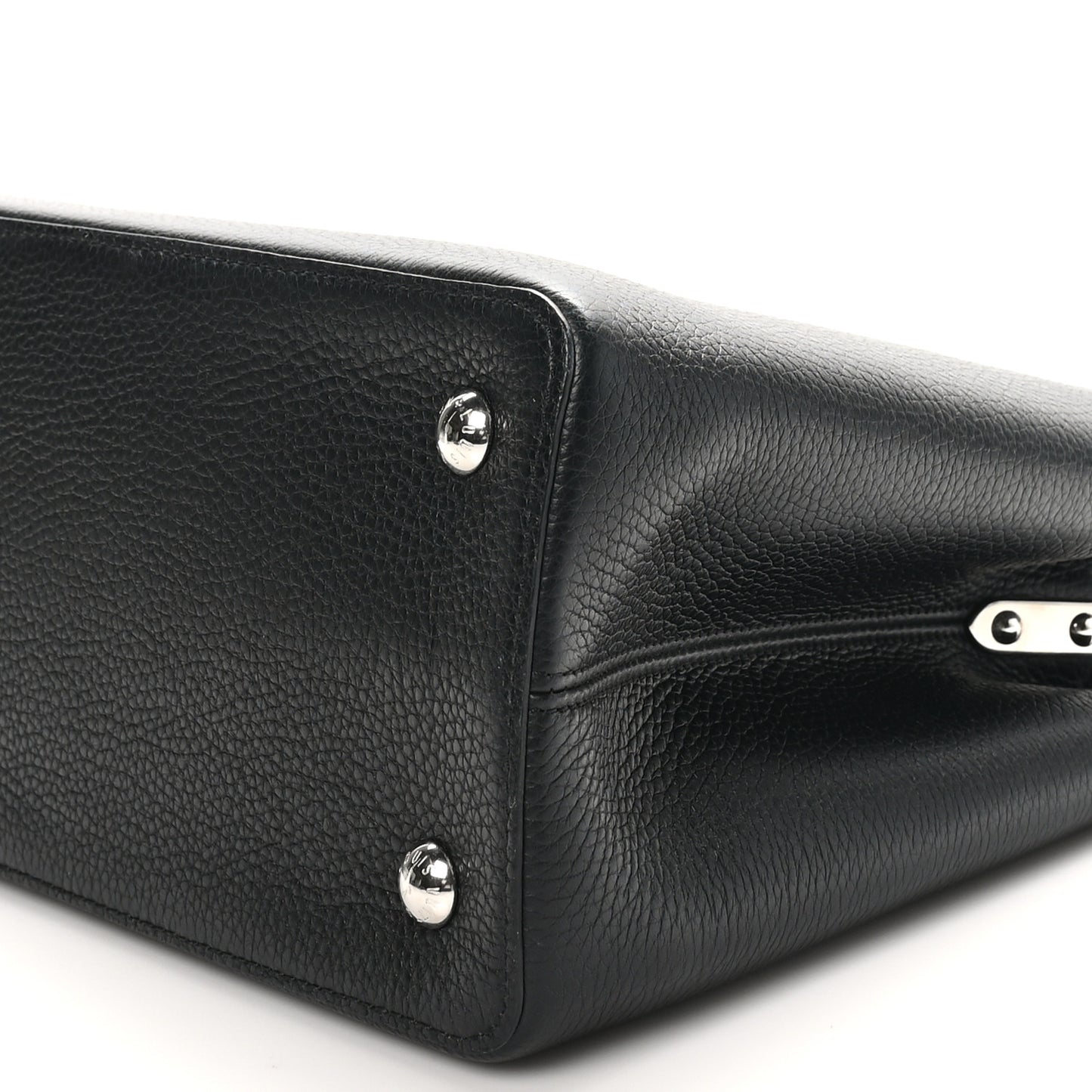 Taurillon Snakeskin Capucines MM Black