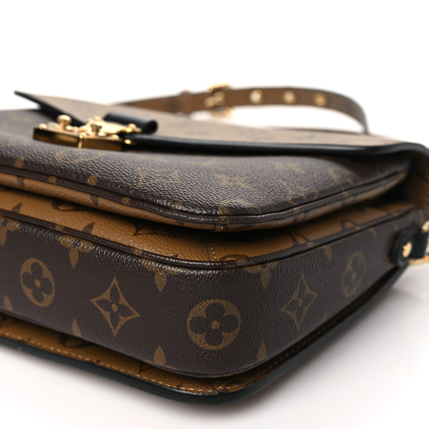 Reverse Monogram Pochette Metis