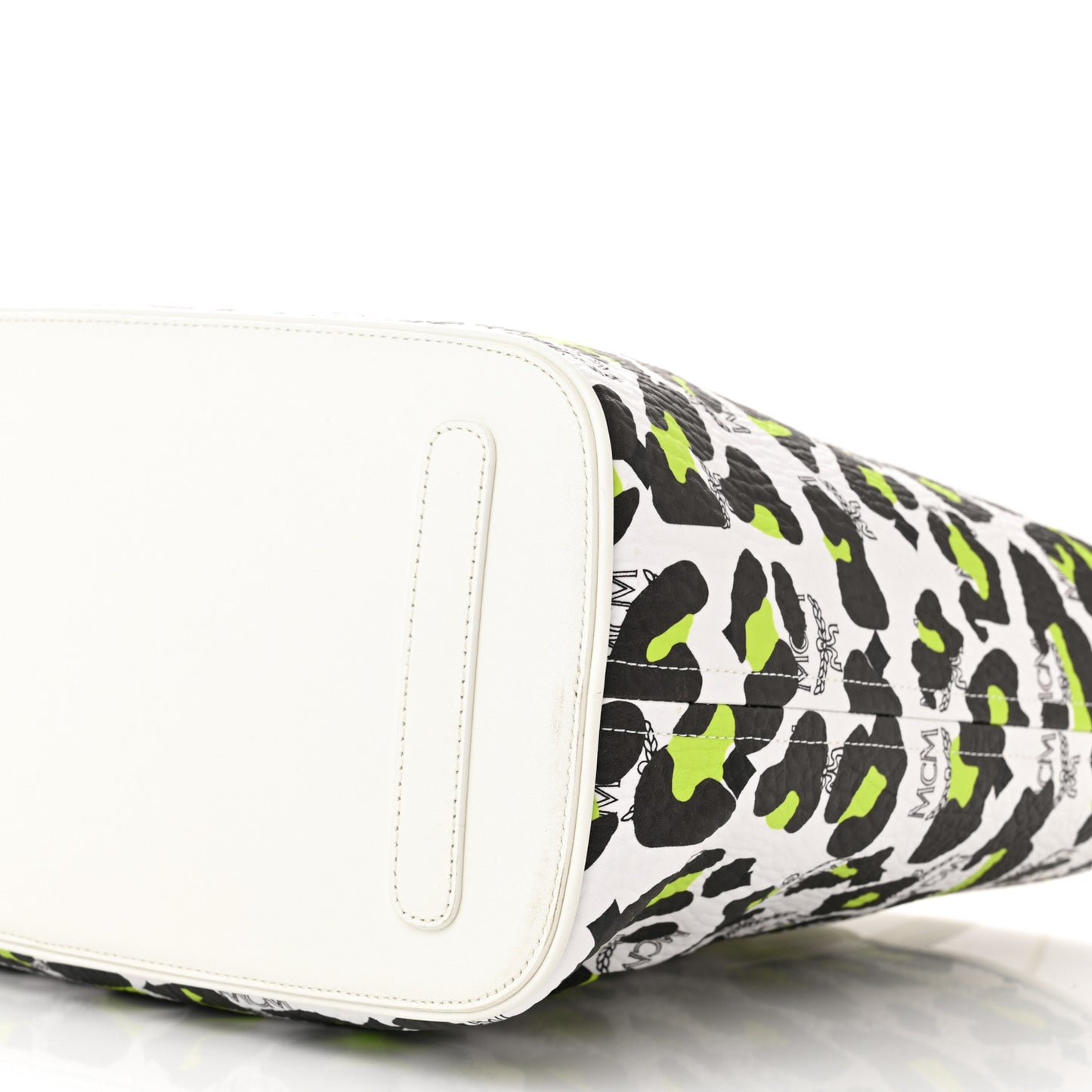 Leopard Visetos Medium Aren Shopper Tote White