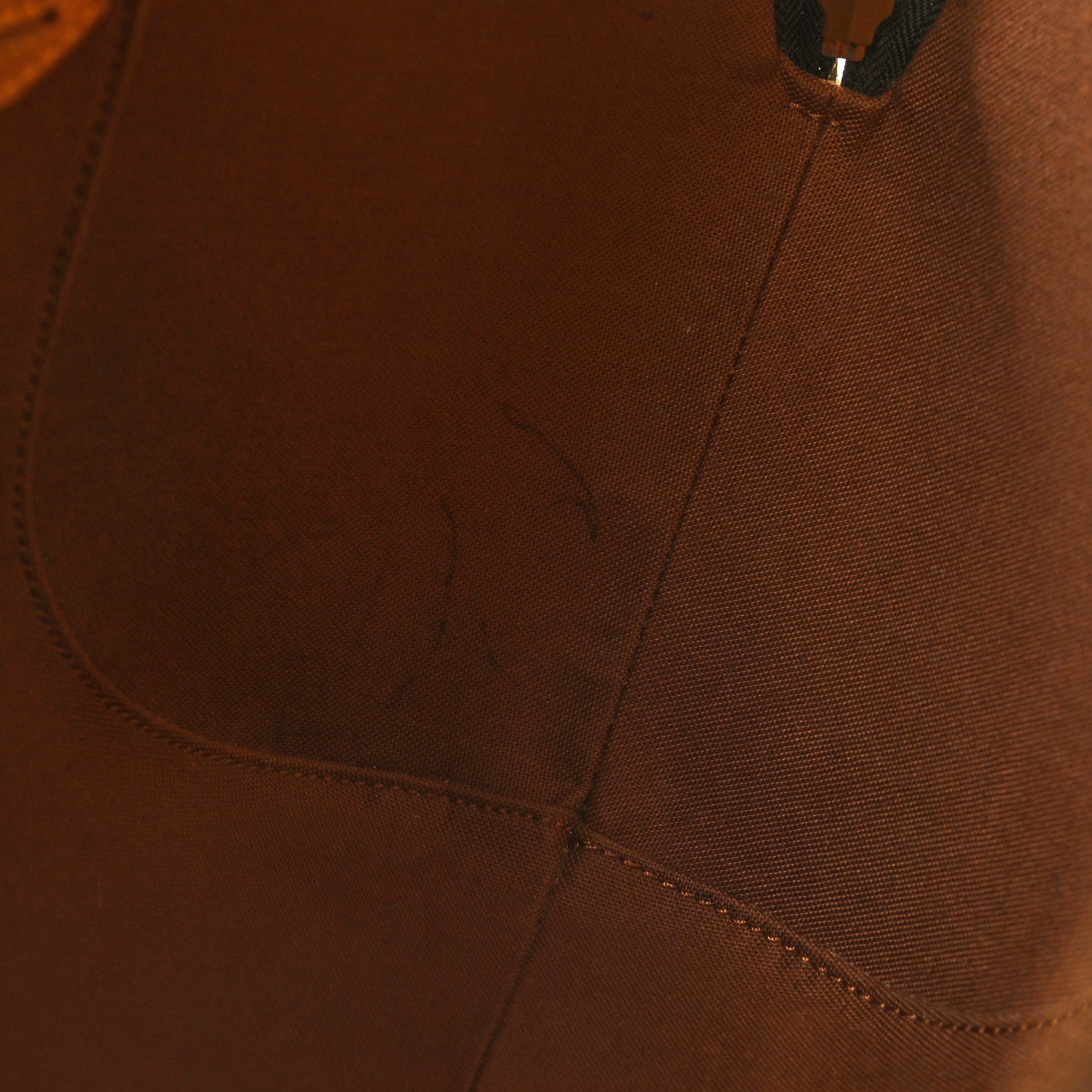 Louis Vuitton Monogram Ellipse MM 12 of 12